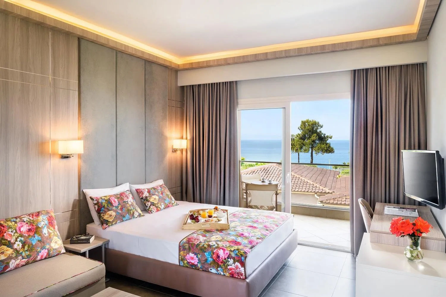 Bedroom, Bed in Alexandra Beach Spa Resort