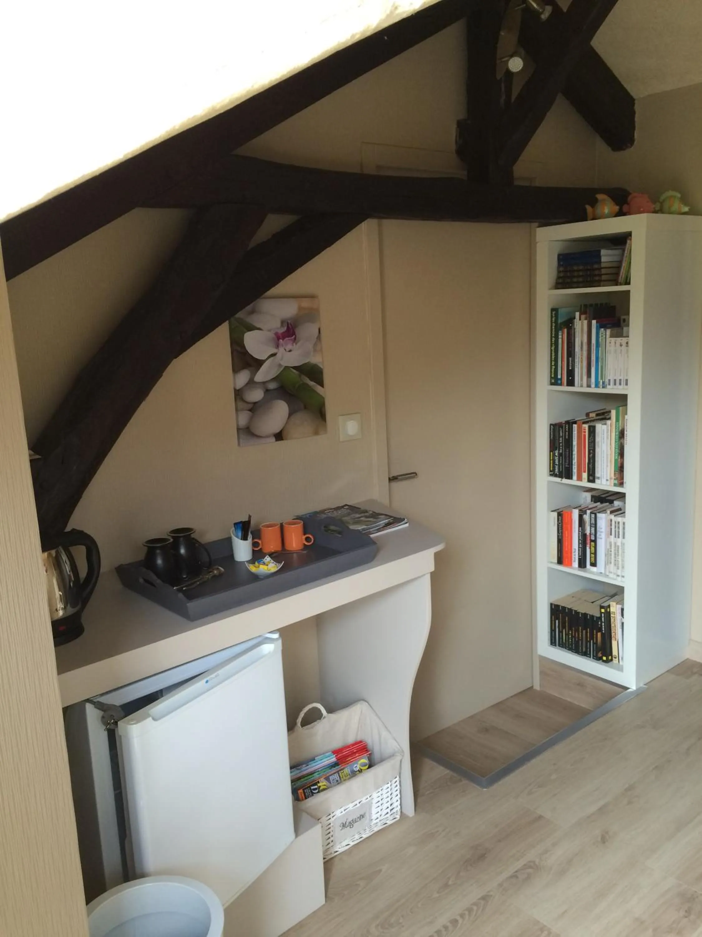 Coffee/tea facilities in Le Moulin de Mayence