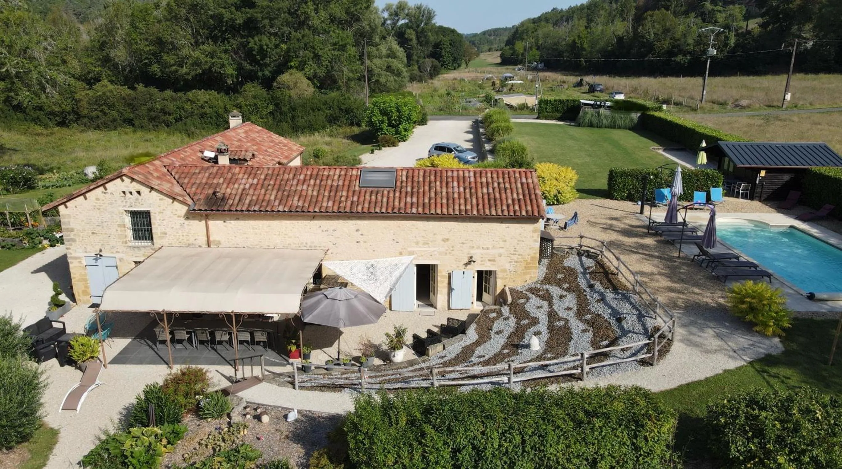 Property building in Le Moulin de Mayence