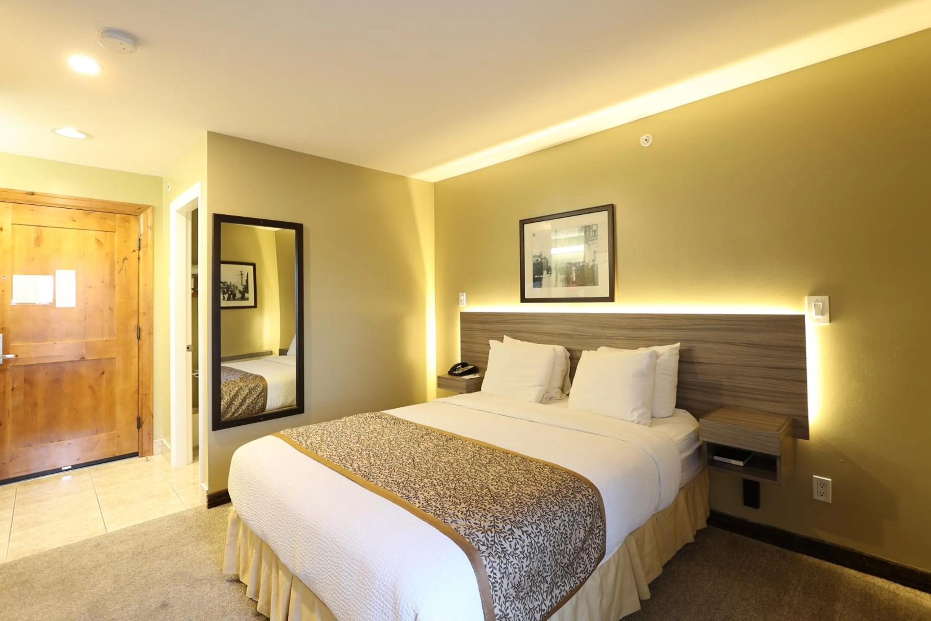 Bed in Days Inn by Wyndham Surrey