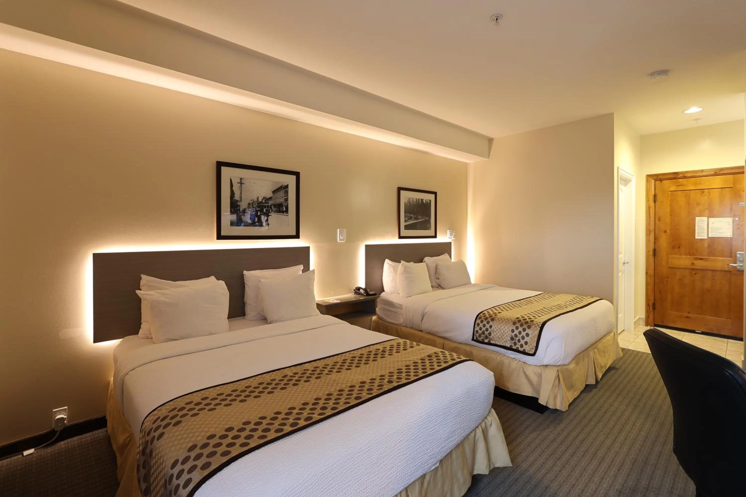 Bed in Days Inn by Wyndham Surrey