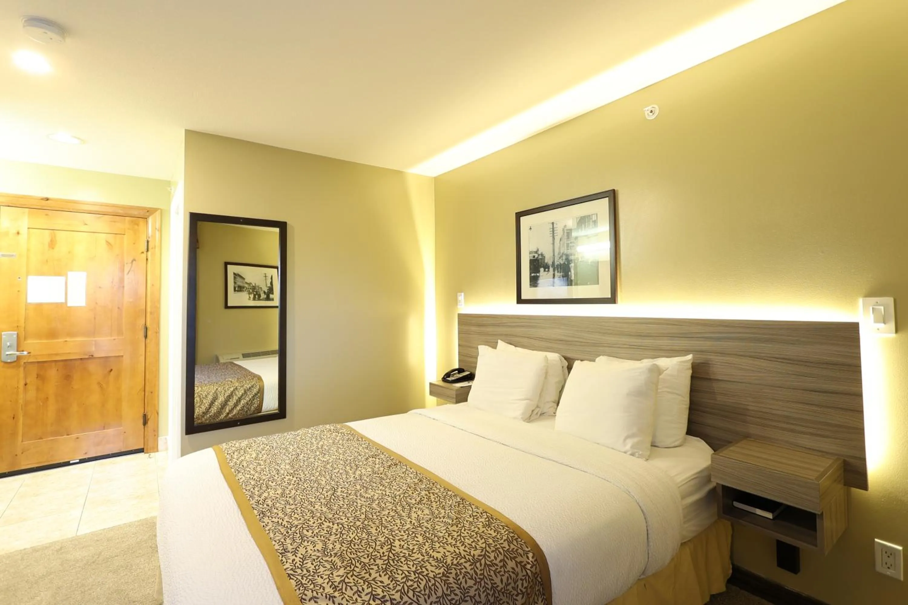 Bed in Days Inn by Wyndham Surrey