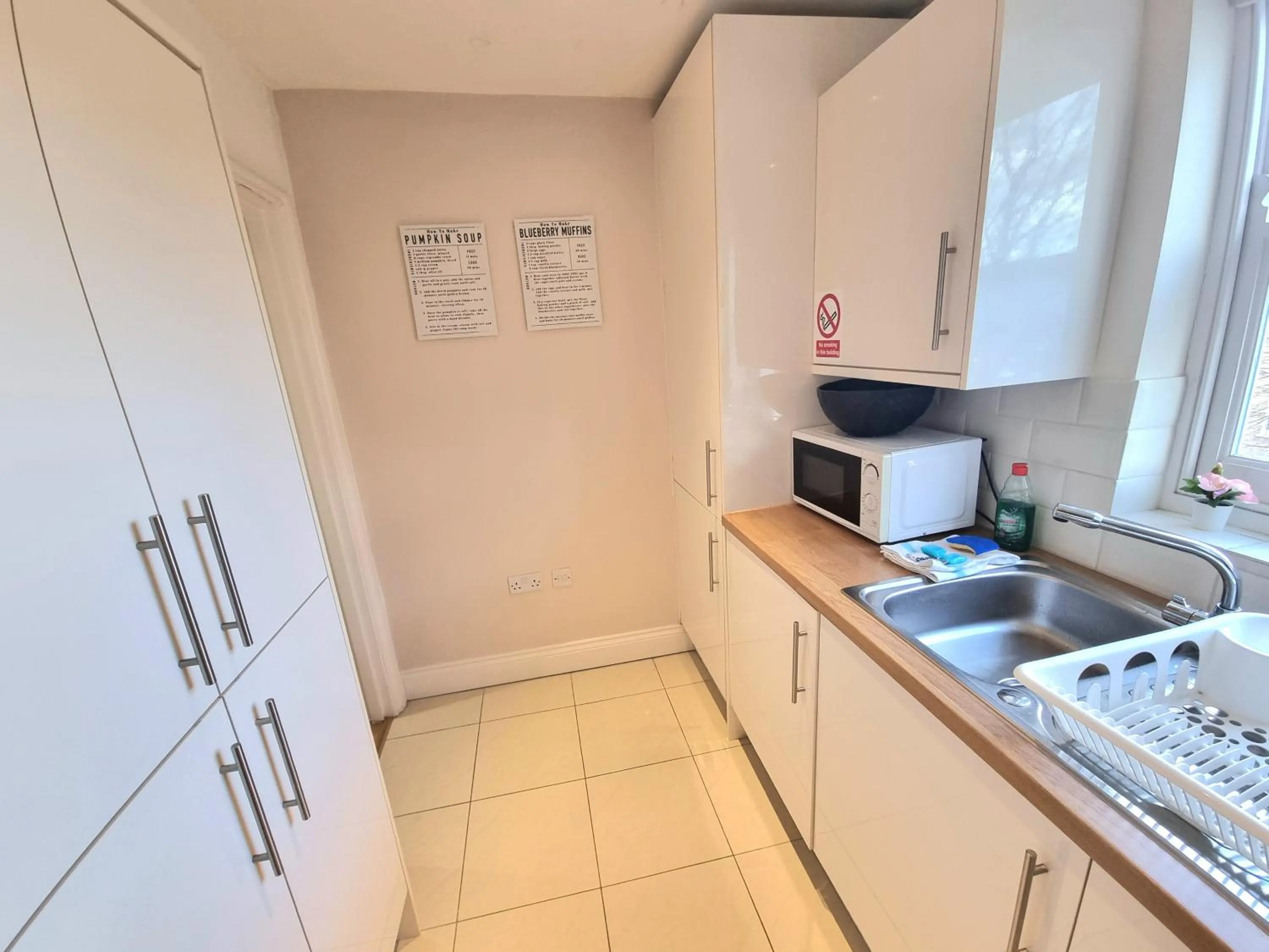 Oxford Gardens Apartments