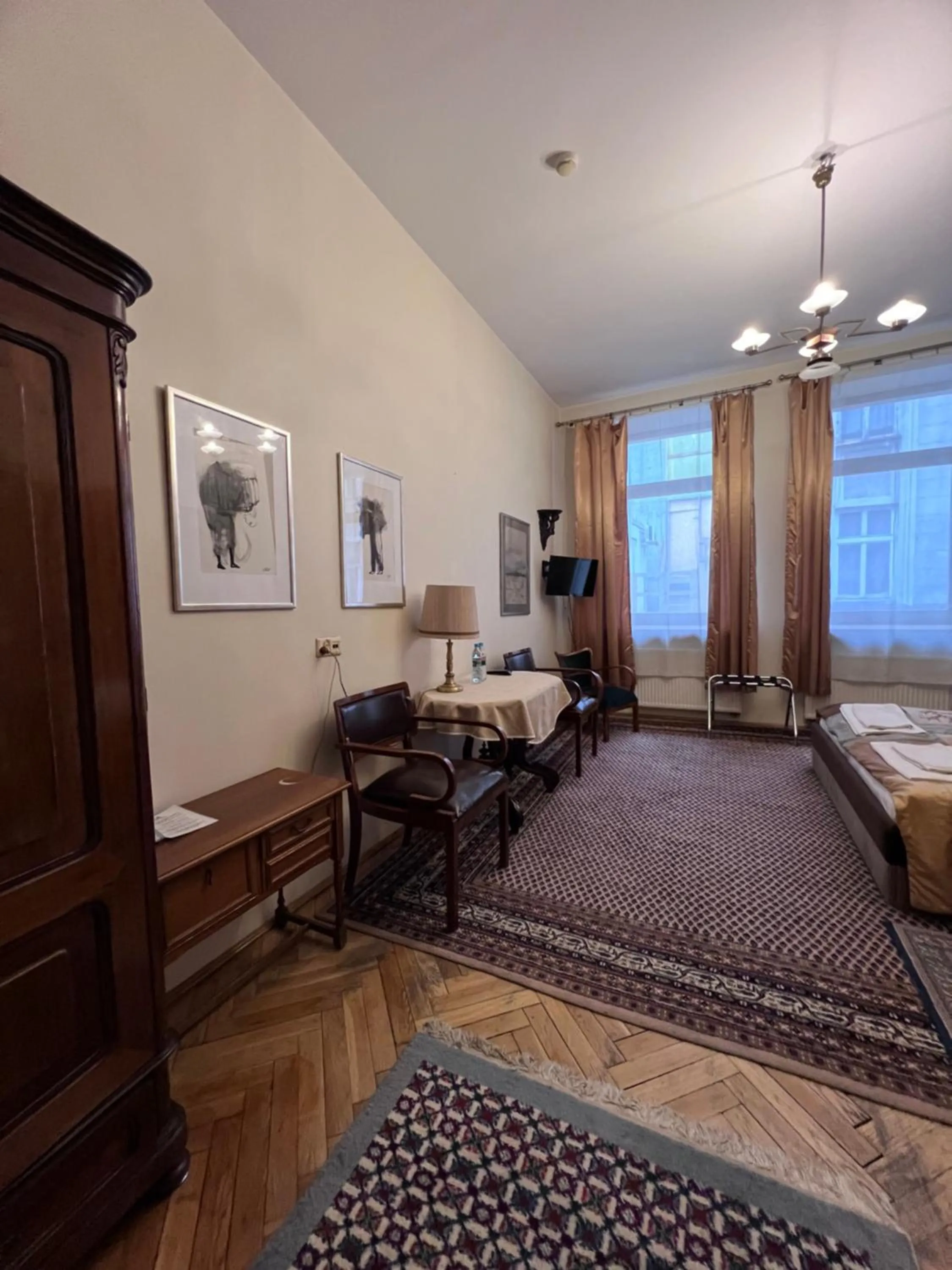 Photo of the whole room, Bed in Hotel Alef