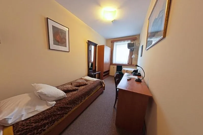 Photo of the whole room in Hotel Alef