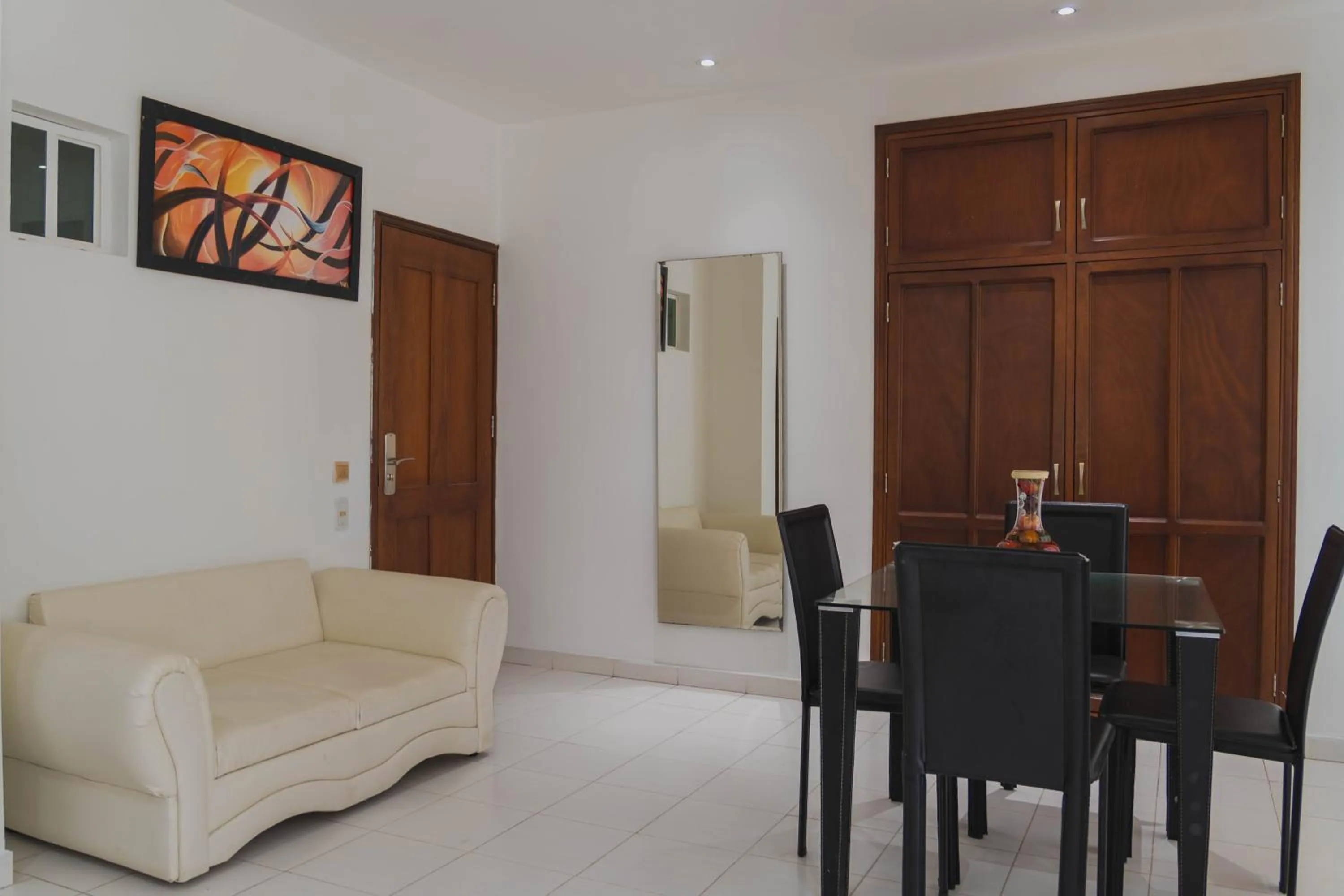 Photo of the whole room in Hotel Coral Reef Cartagena