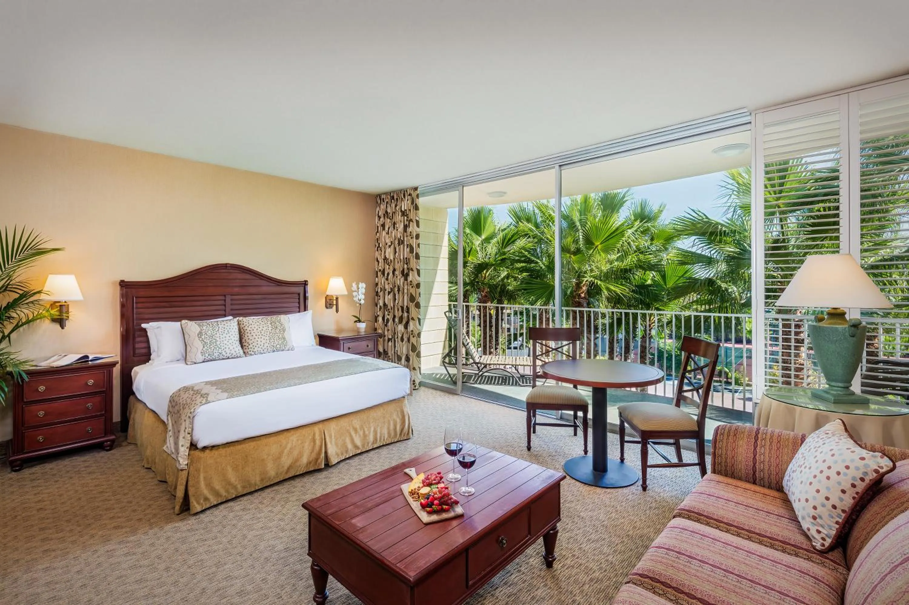 Garden view, Bed in Bahia Resort Hotel