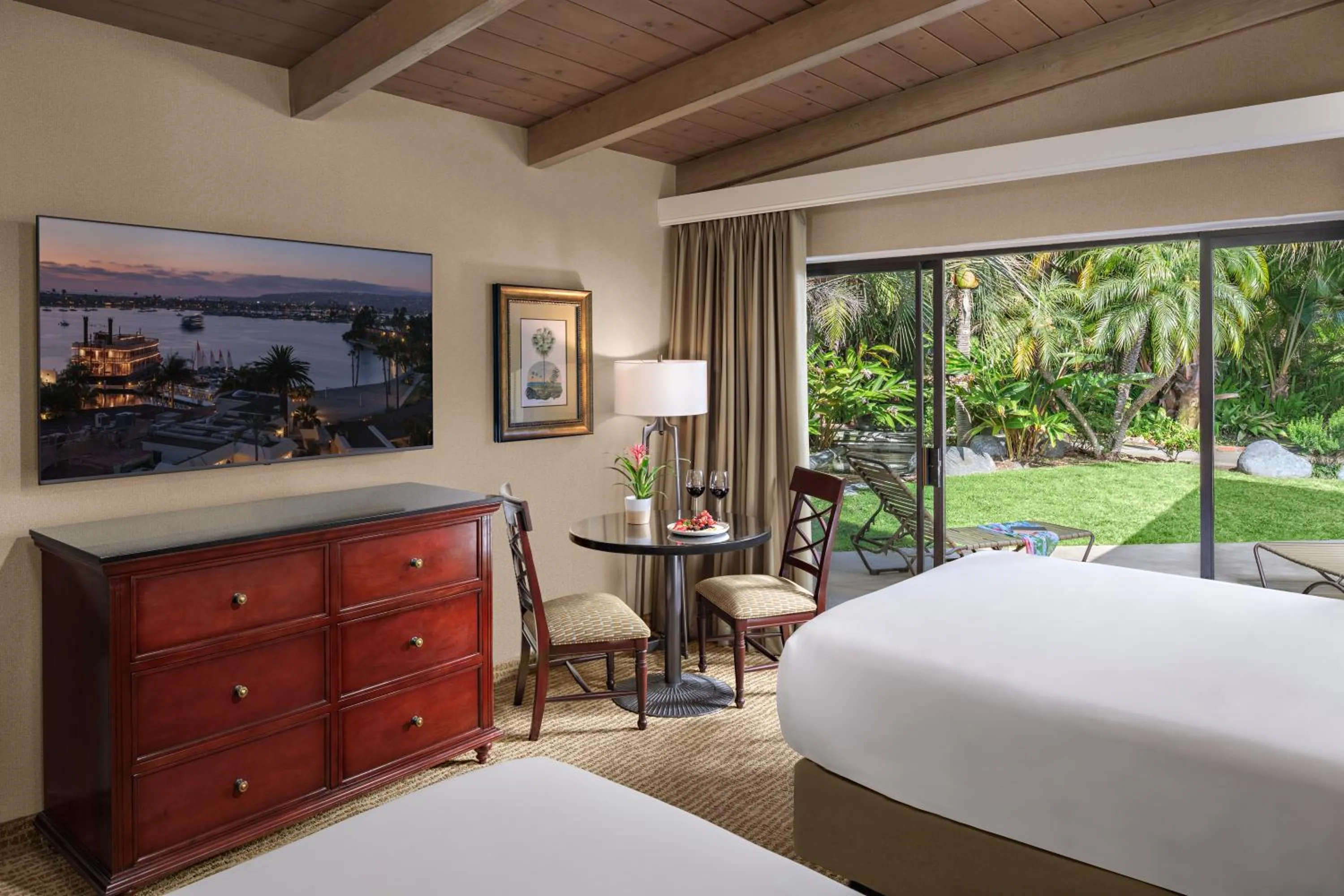 Bed in Bahia Resort Hotel