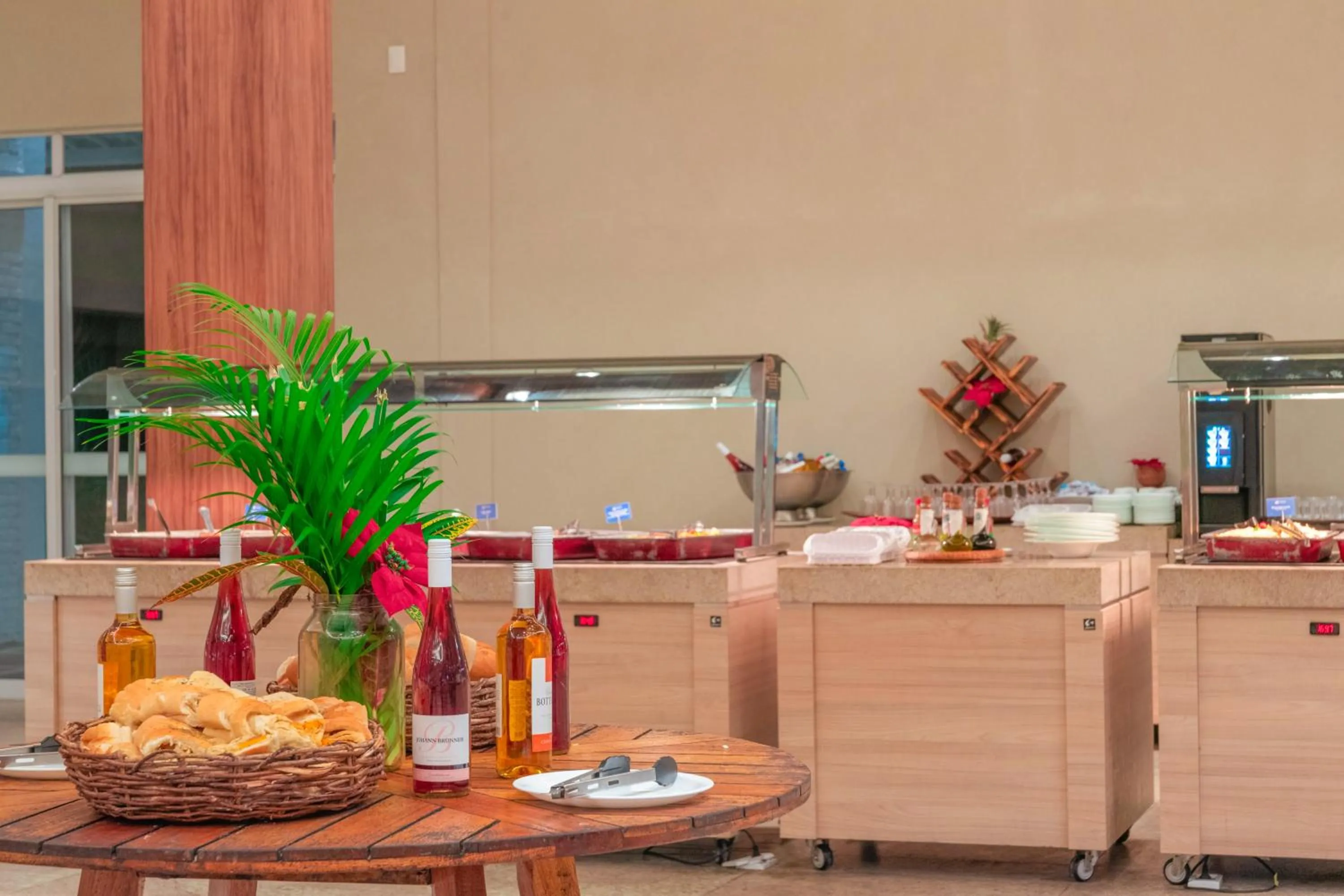 Restaurant/places to eat in Pratagy Acqua Park Beach All Inclusive Resort