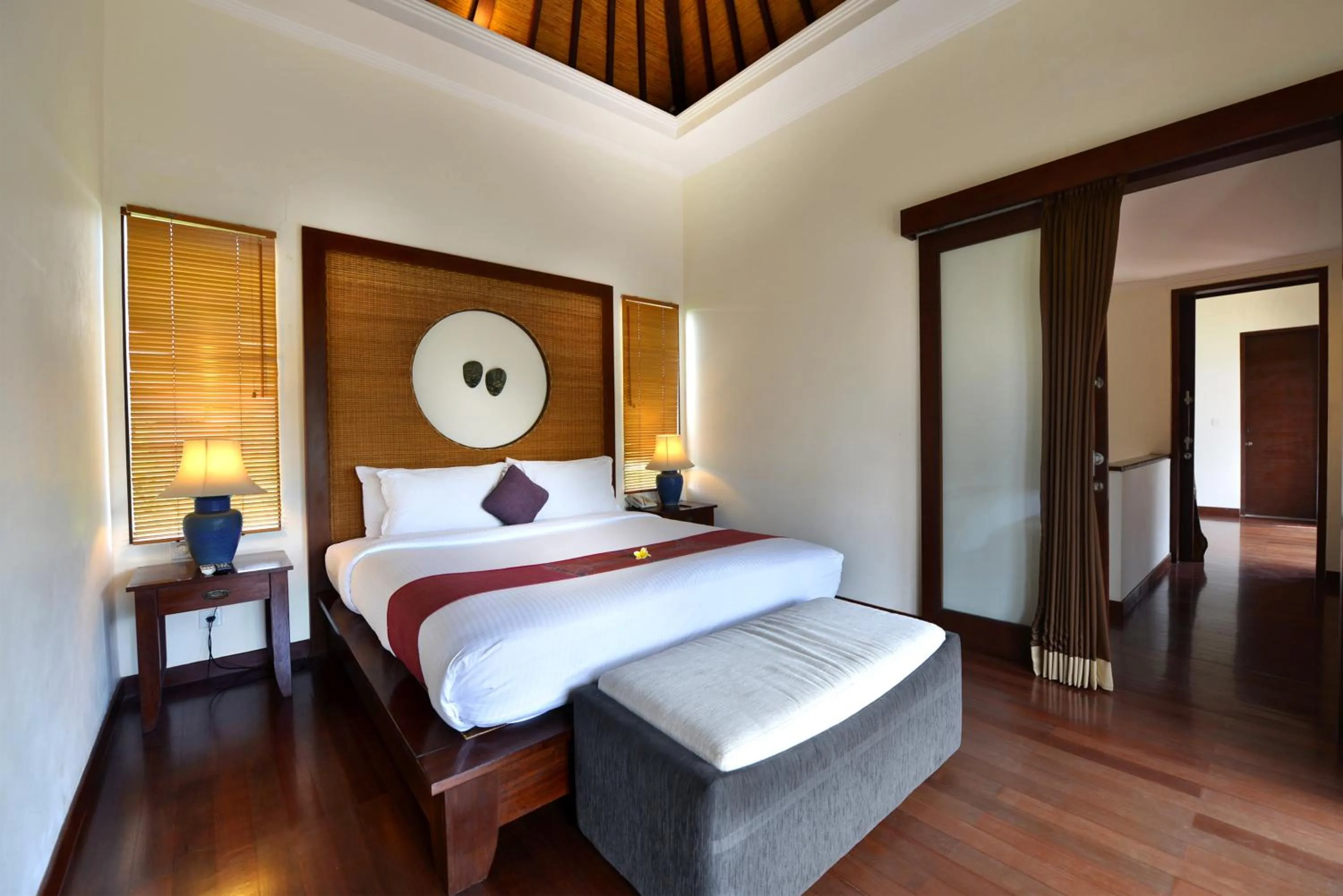 Photo of the whole room, Bed in The Khayangan Dreams Villa, Seminyak