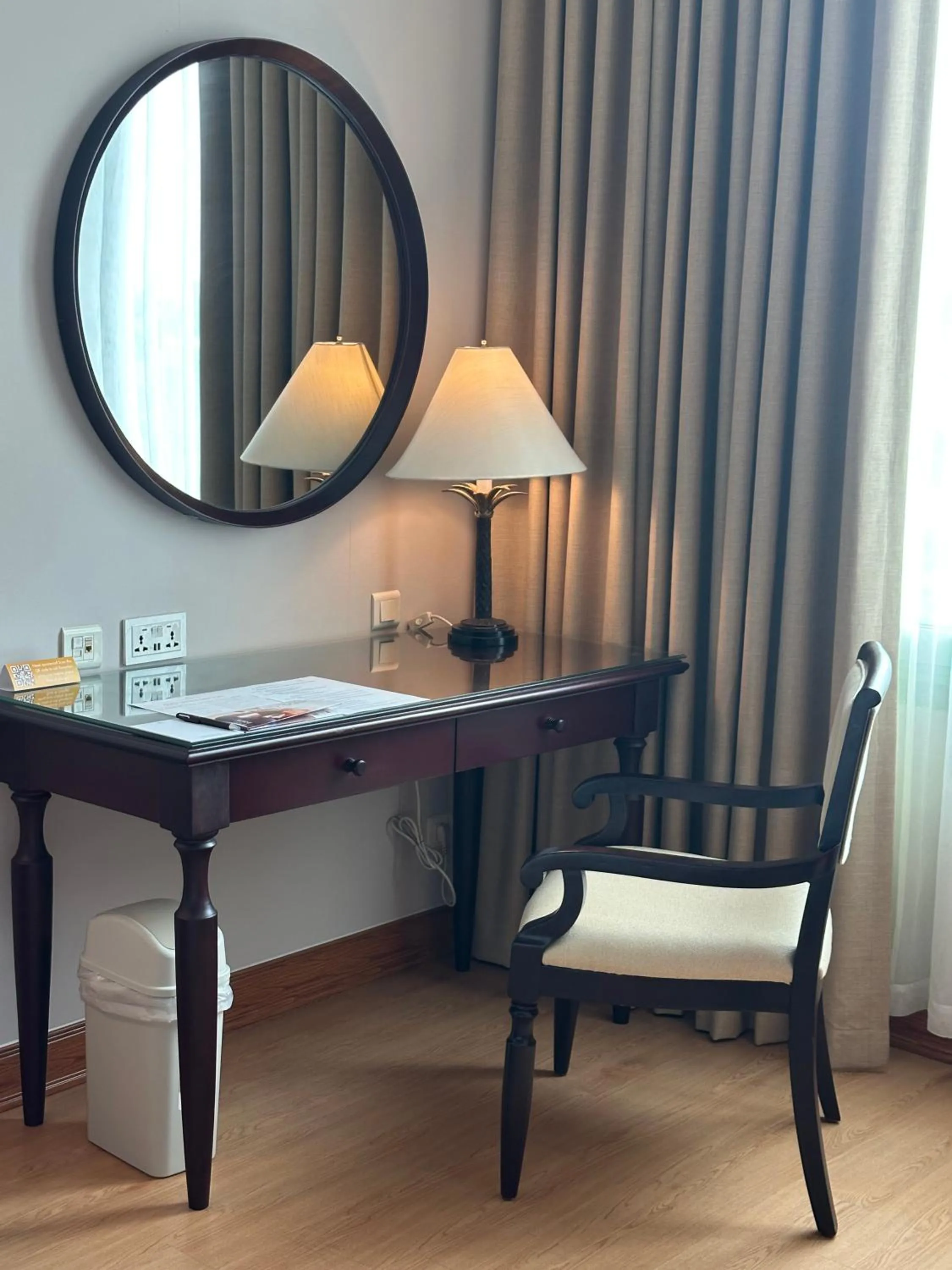 Seating area in Hai Phong Harbour View Hotel