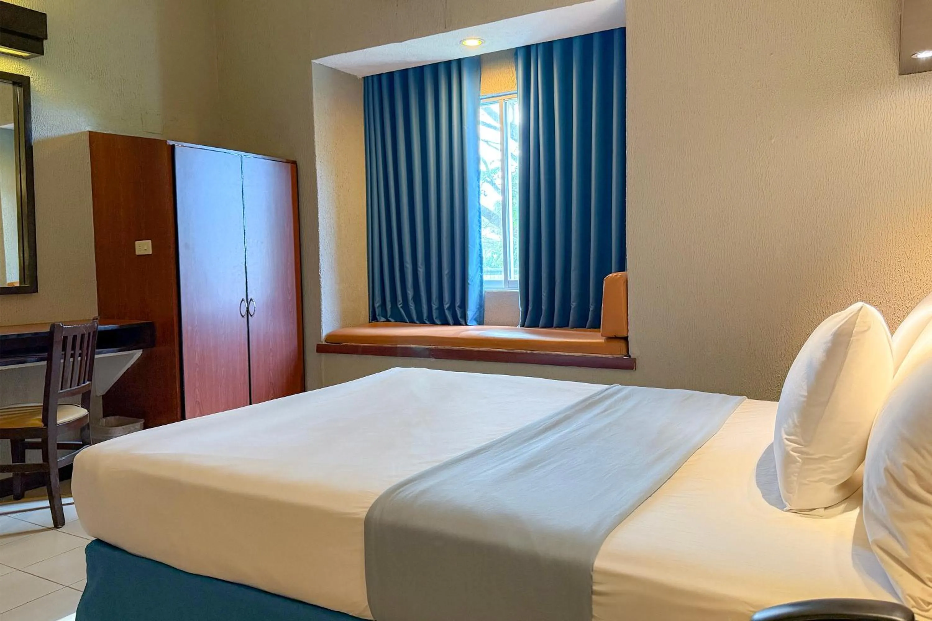 Bed in Microtel by Wyndham Eagle Ridge