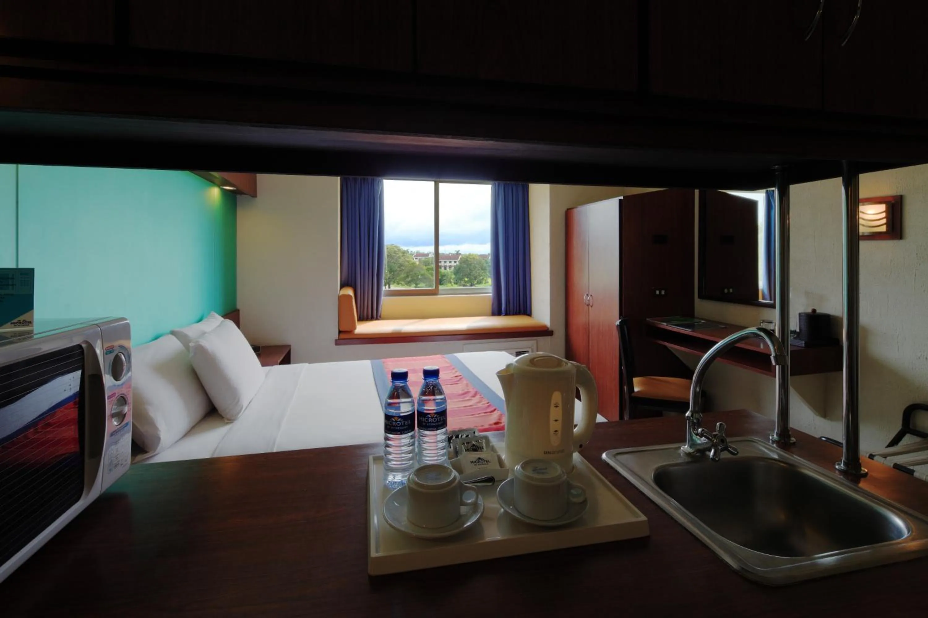 Bedroom in Microtel by Wyndham Eagle Ridge