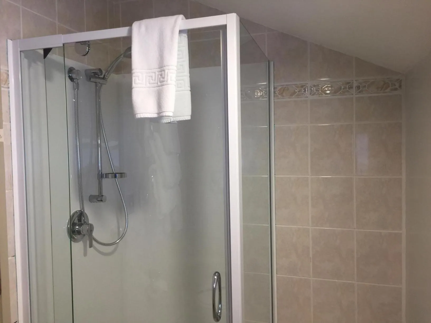 Bucklands Beach Waterfront Motel