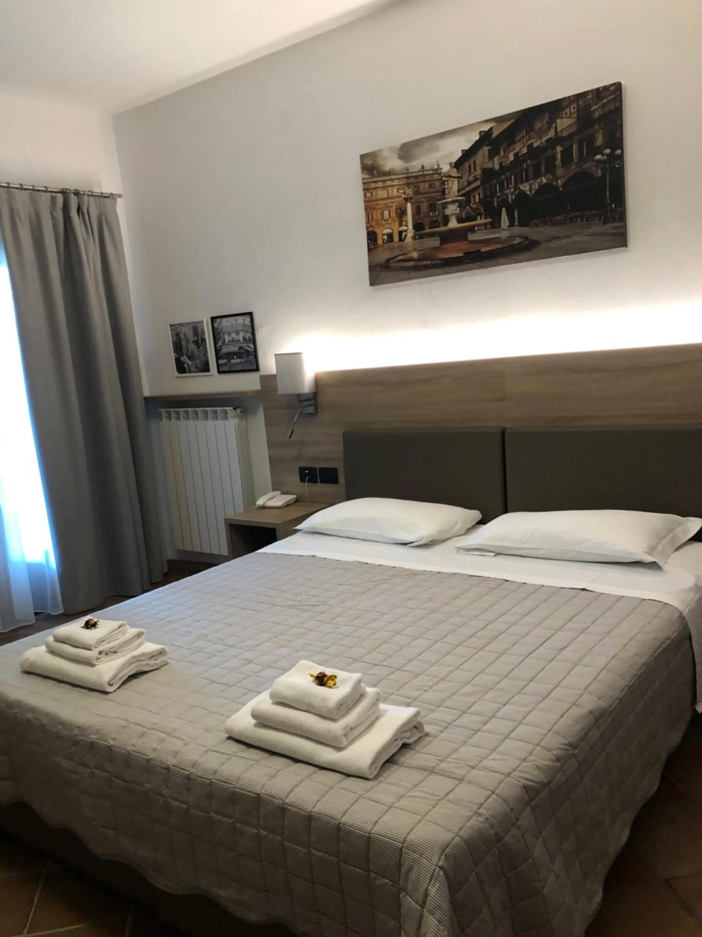Bed in Albergo Grobberio
