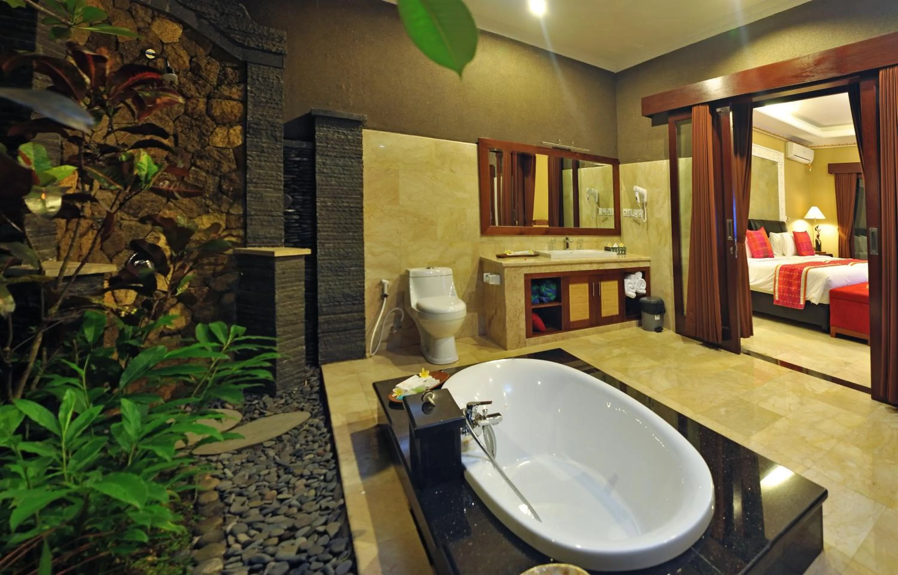 Bathroom, Bed in Bali Aroma Exclusive Villas