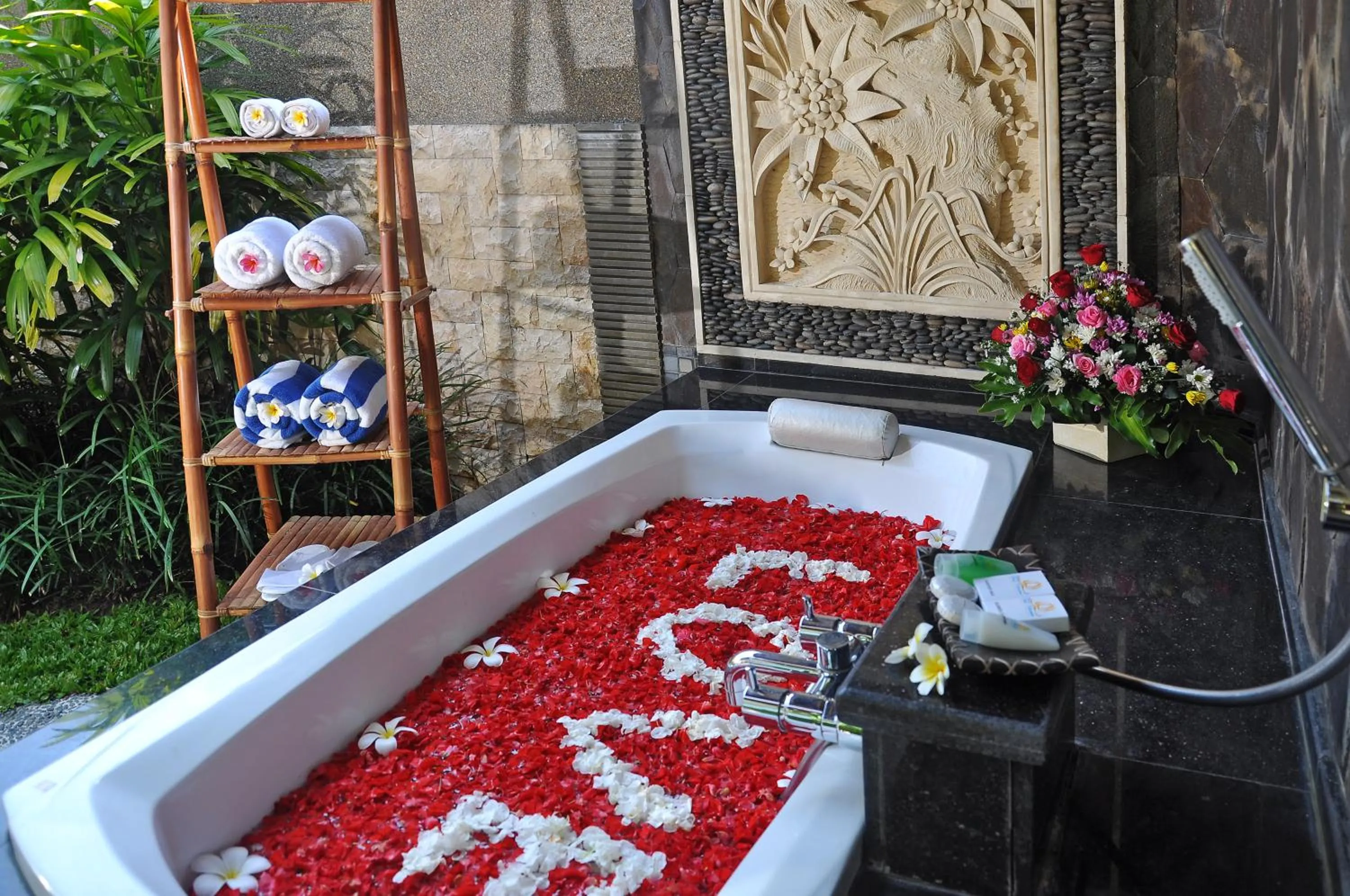 Bathroom in Bali Aroma Exclusive Villas