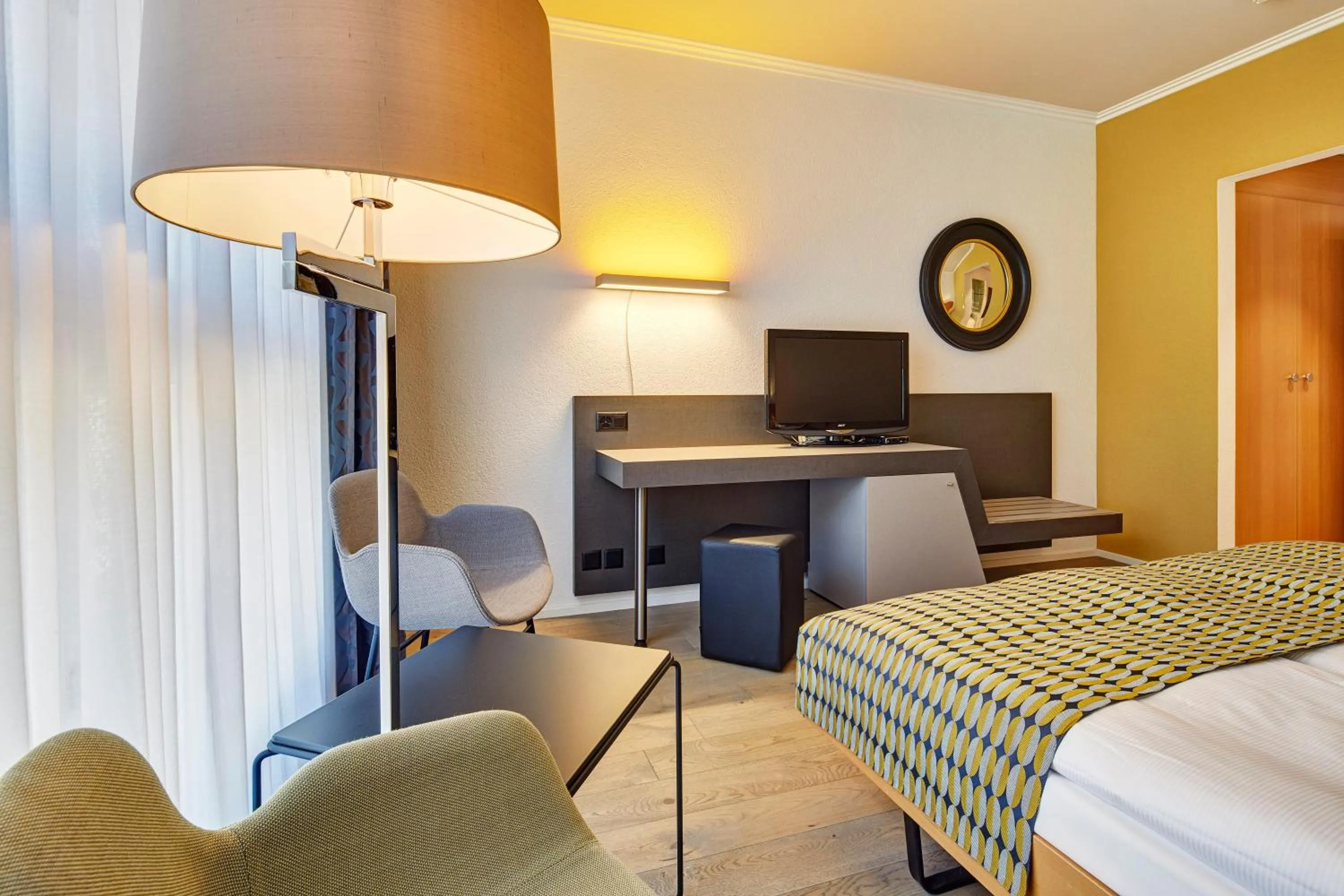 TV and multimedia, Bed in Hotel Berchtold