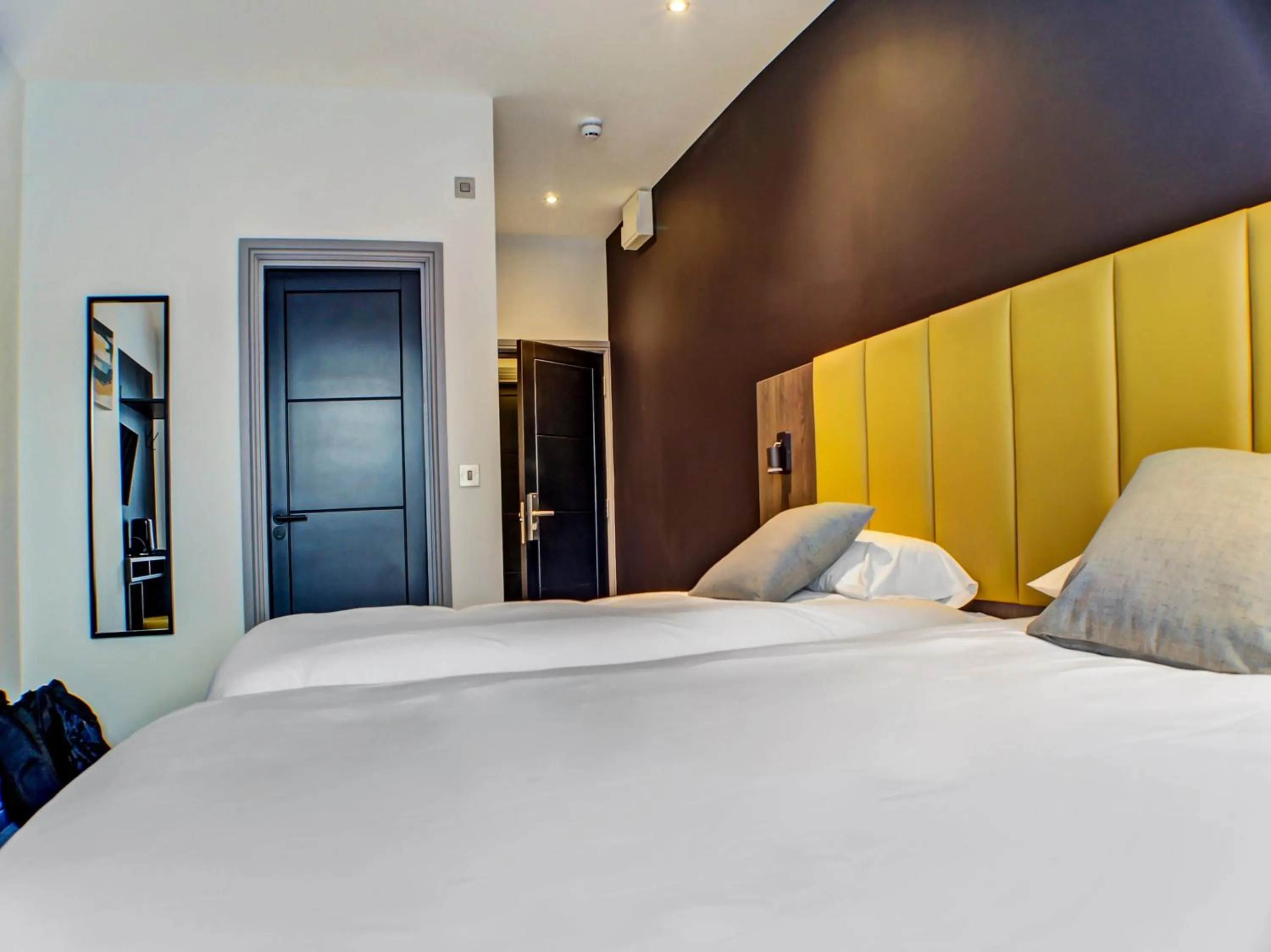 Bedroom, Bed in OYO Tamworth Arms Boutique Pub & Hotel