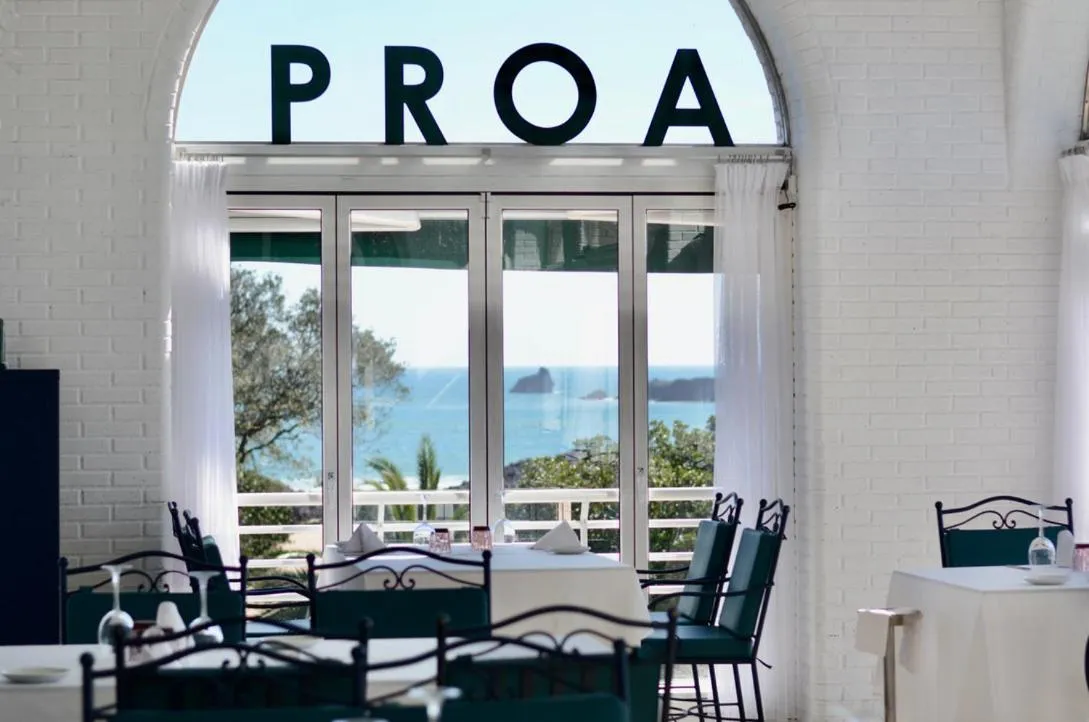 Restaurant/places to eat in Hotel Olimpo