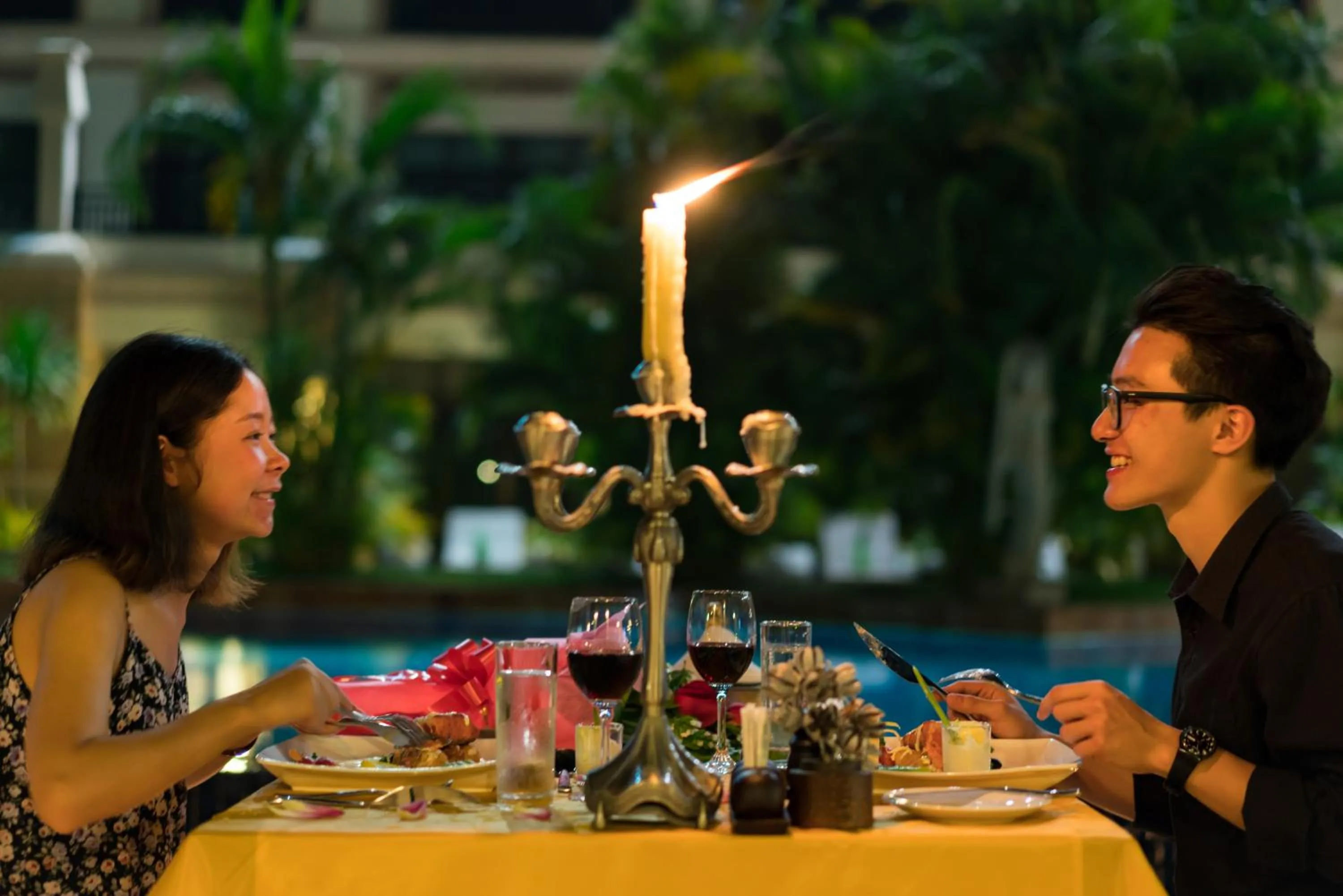 Evening entertainment in Angkor Miracle Resort & Spa