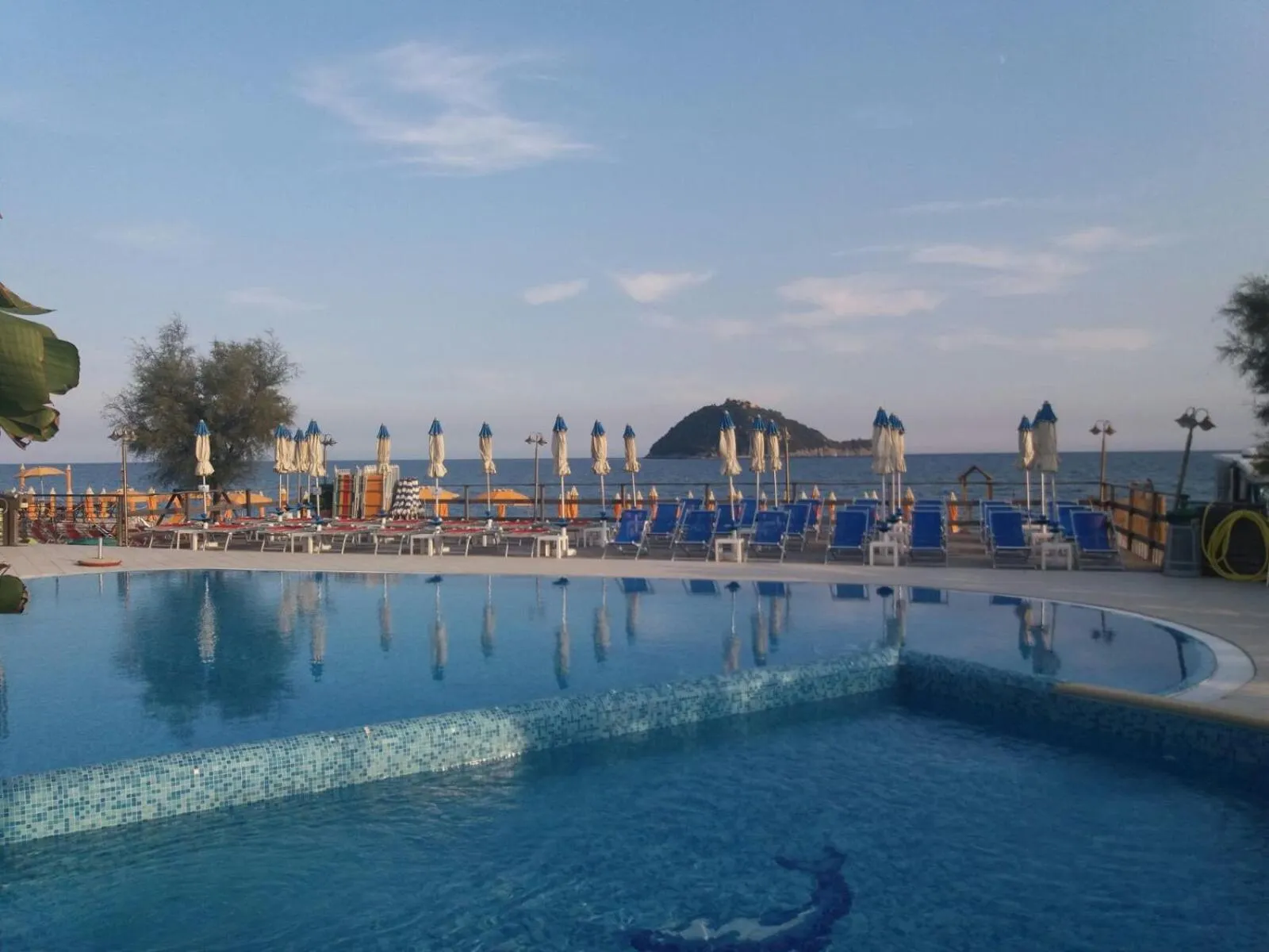 Swimming pool in Residence Sole