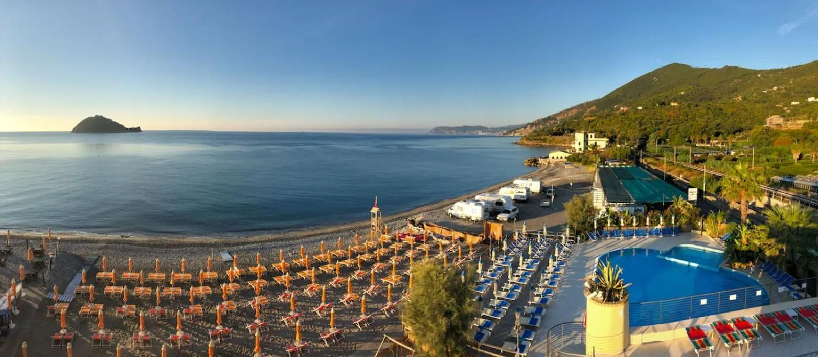 Beach in Residence Sole