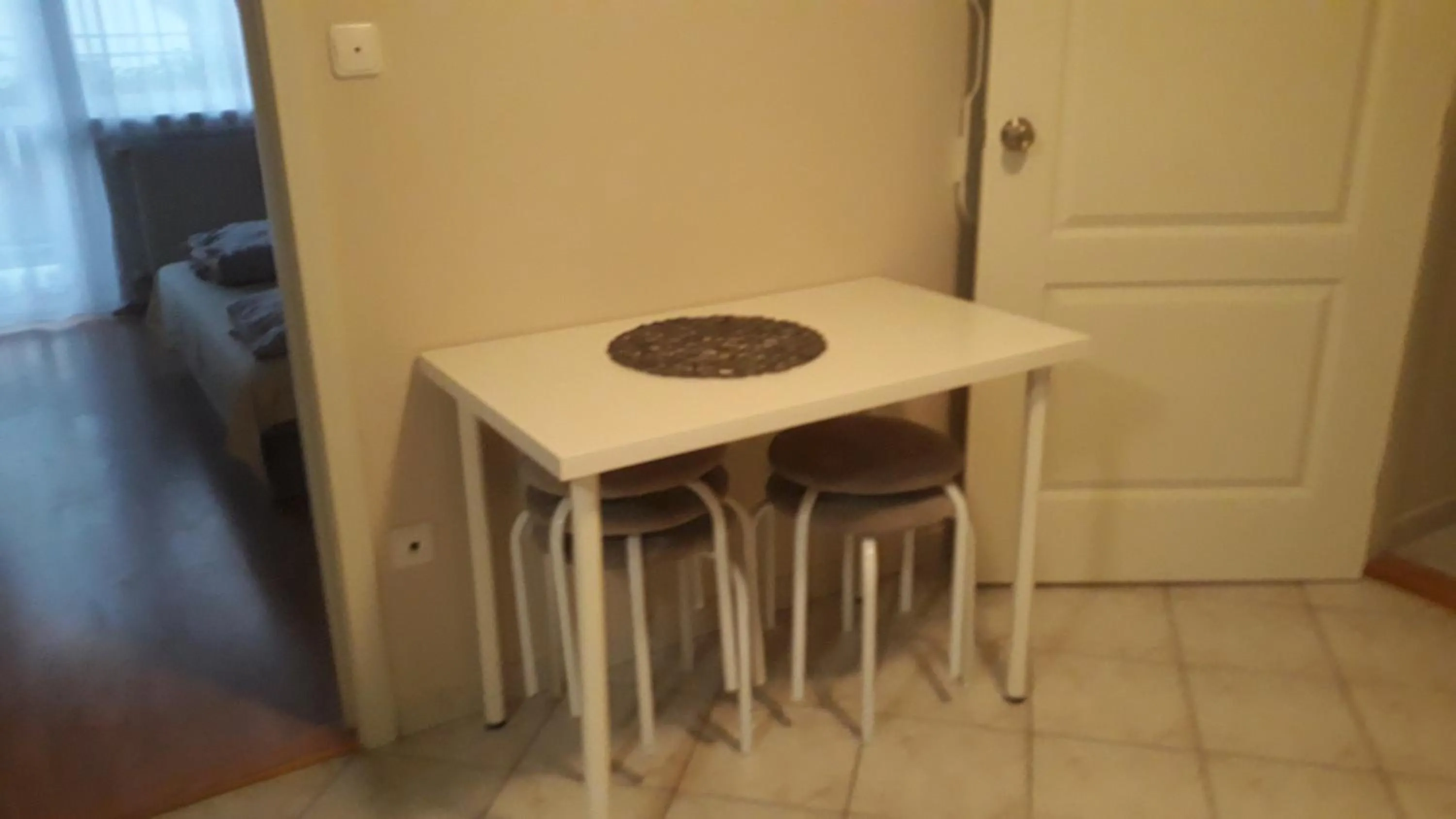 Kitchen or kitchenette in Szalóky Apartmanház