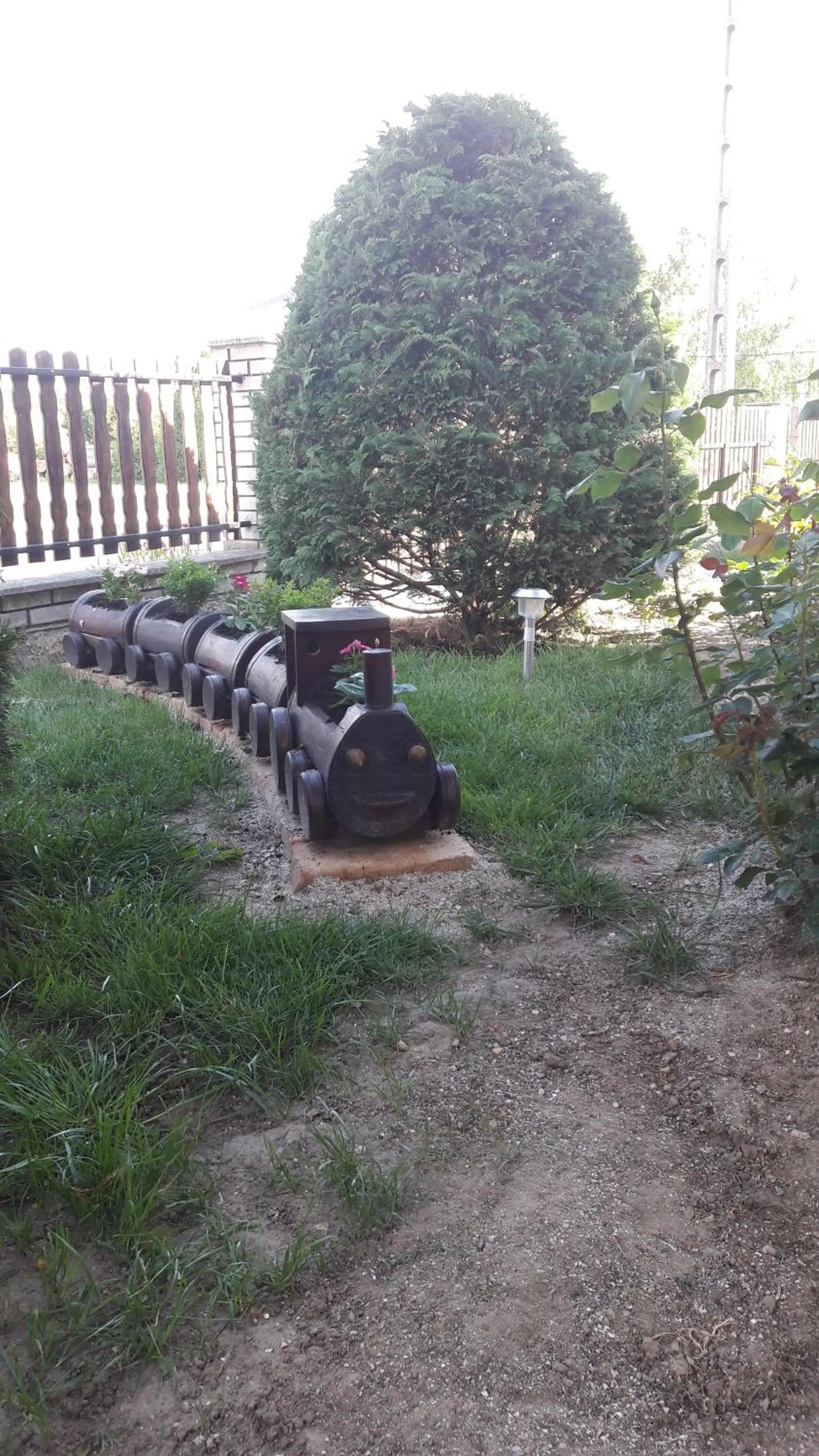 Garden in Szalóky Apartmanház
