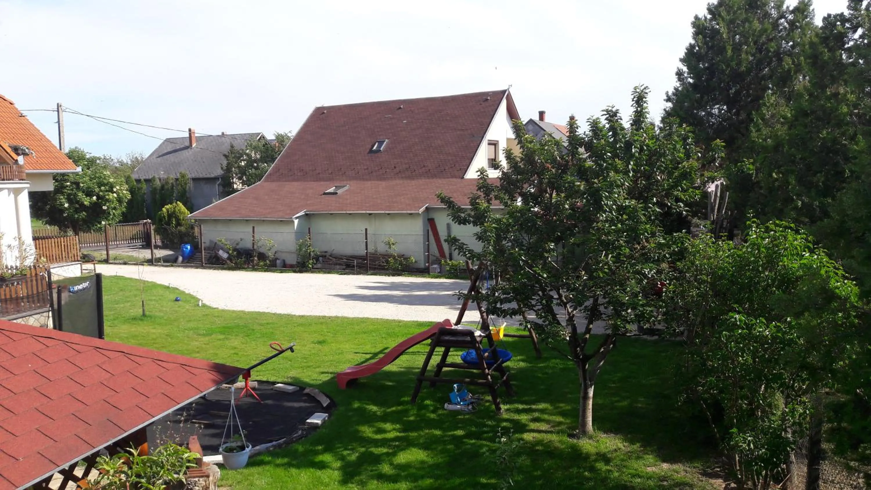 Garden in Szalóky Apartmanház