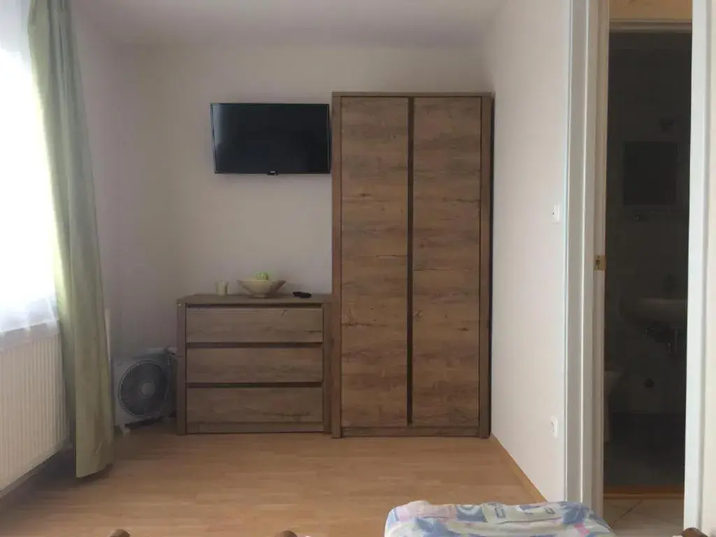 Studio Apartment in Szalóky Apartmanház Studio Apartment in Szalóky Apartmanház
