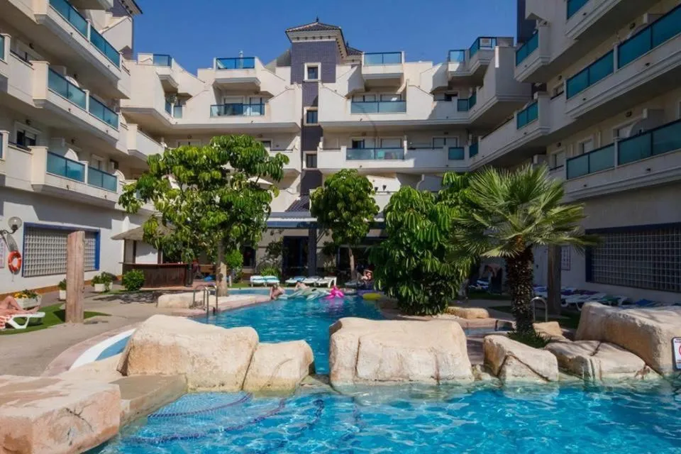 Playamarina 1 Reception