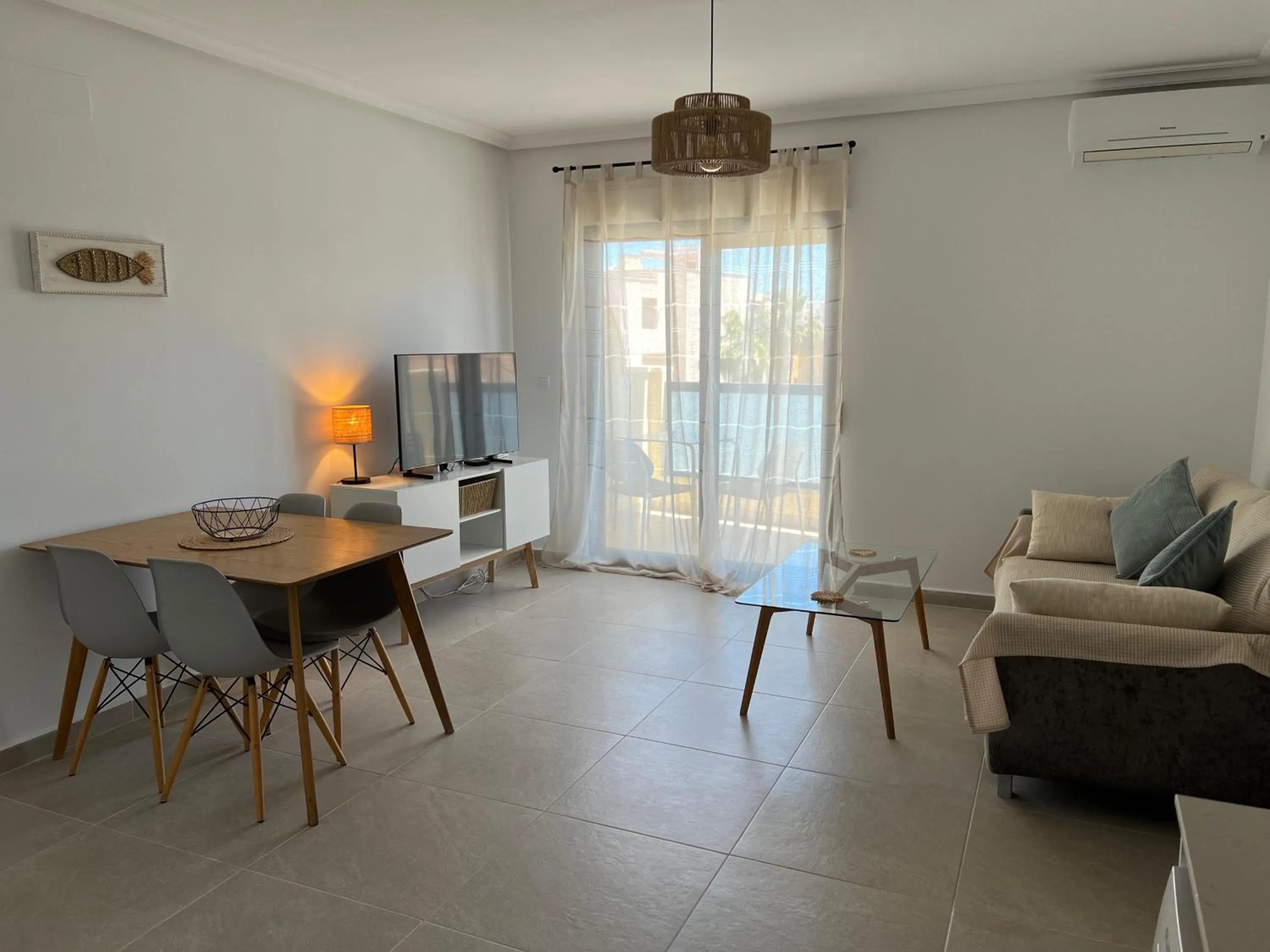 Playamarina 1 Reception