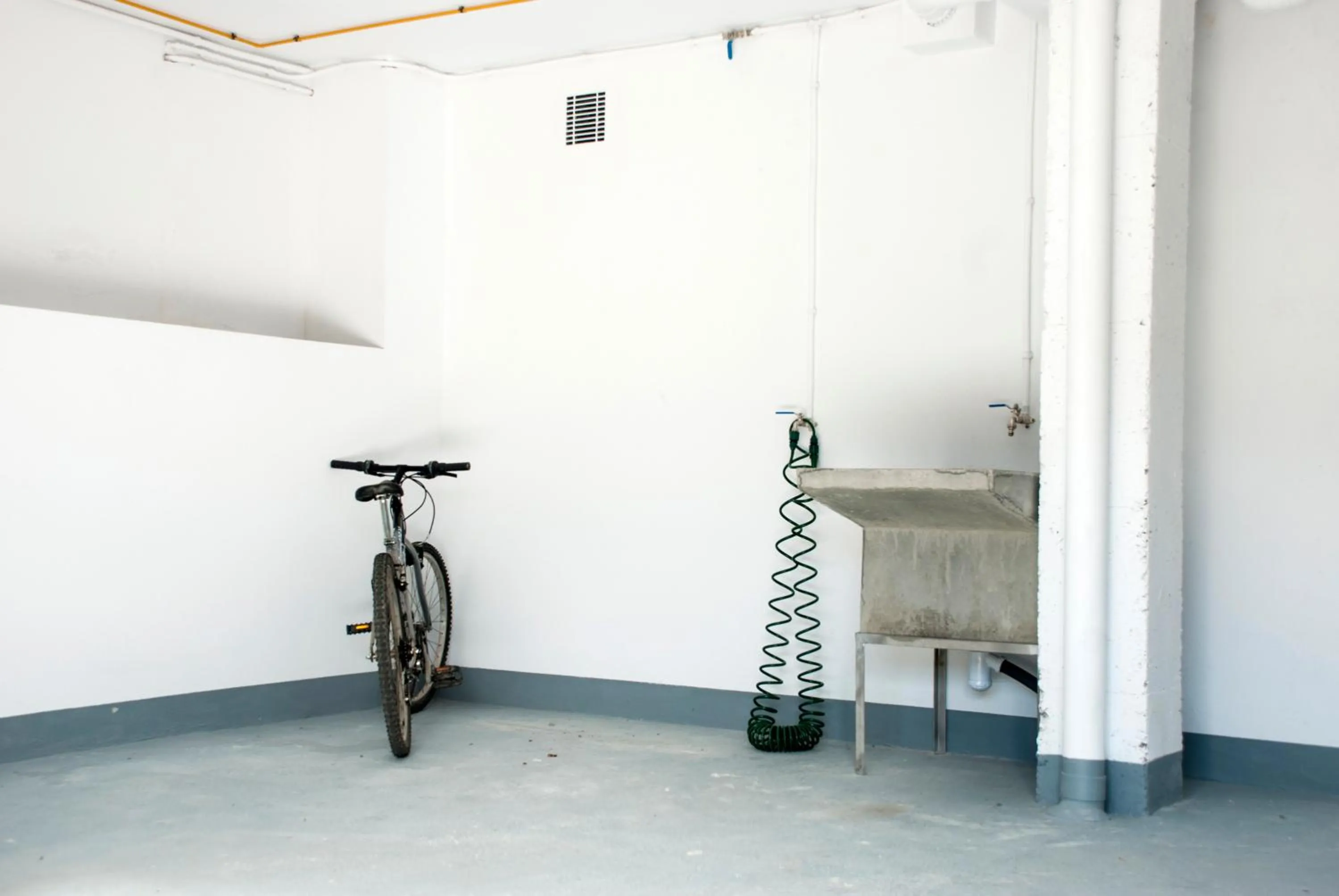 Cycling in Alberg Cal Manel