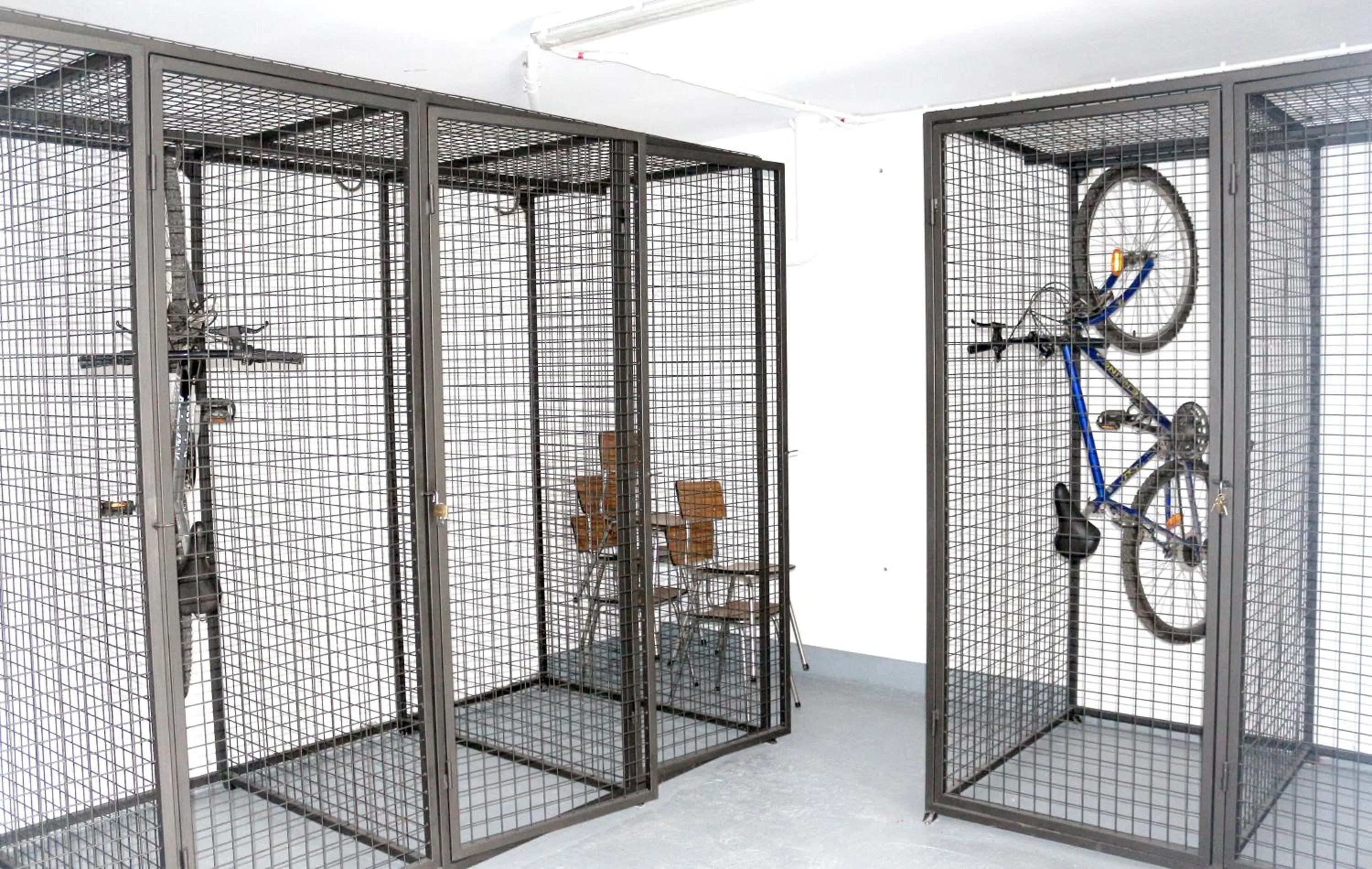 Cycling in Alberg Cal Manel