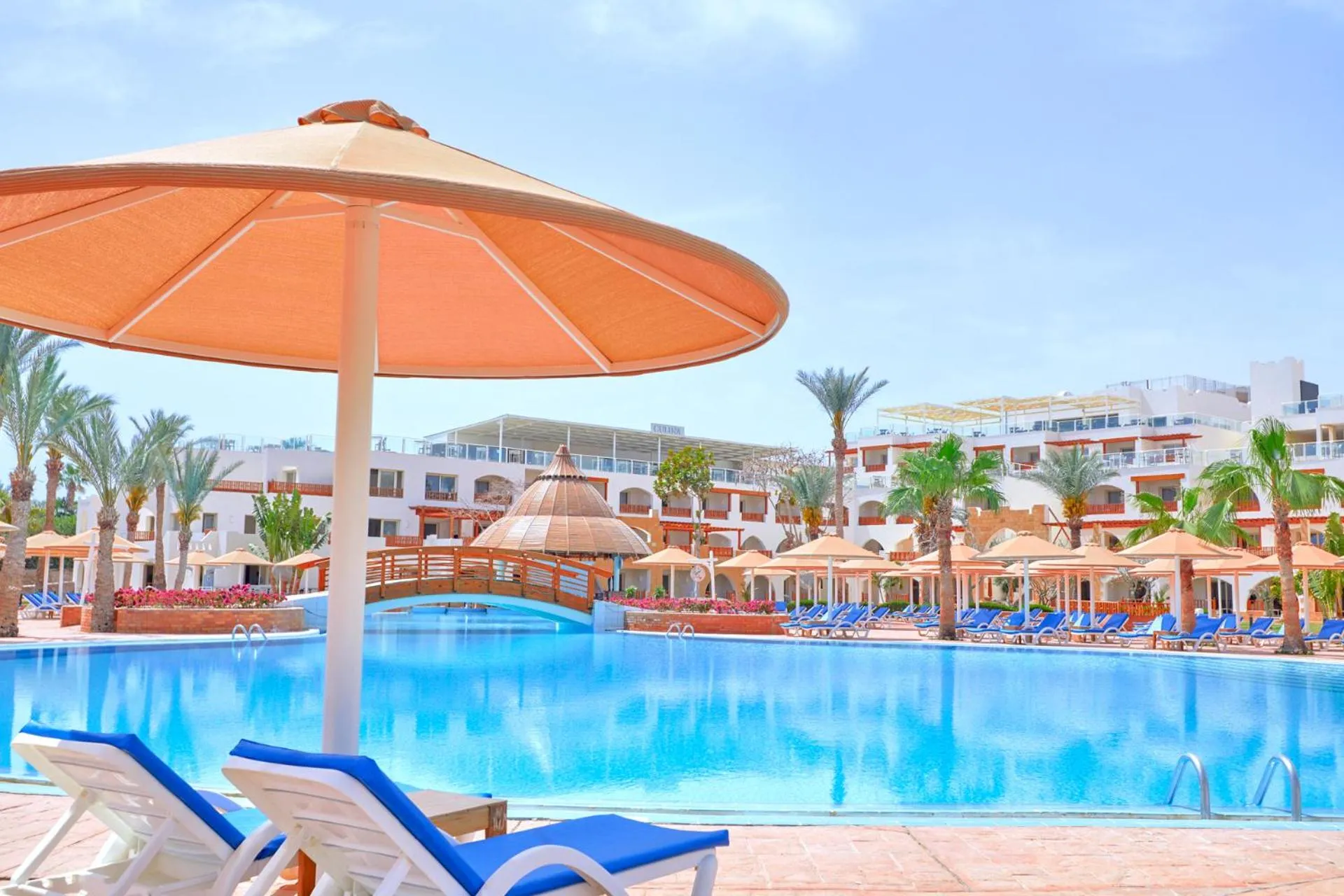 Swimming pool in Pickalbatros Royal Grand Sharm - Adults Friendly 16 Years Plus