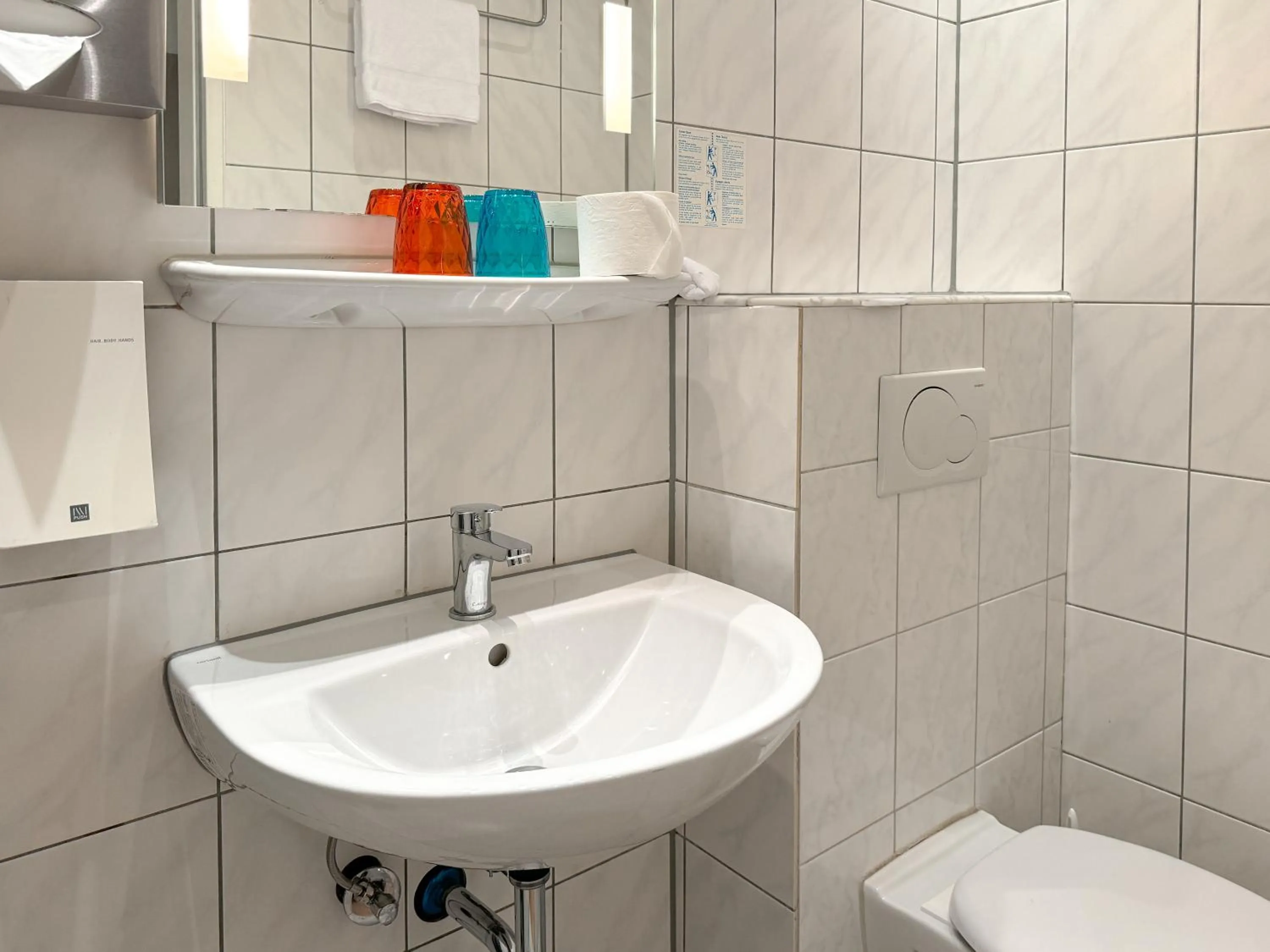 Toilet in Hotel Sendlinger Tor