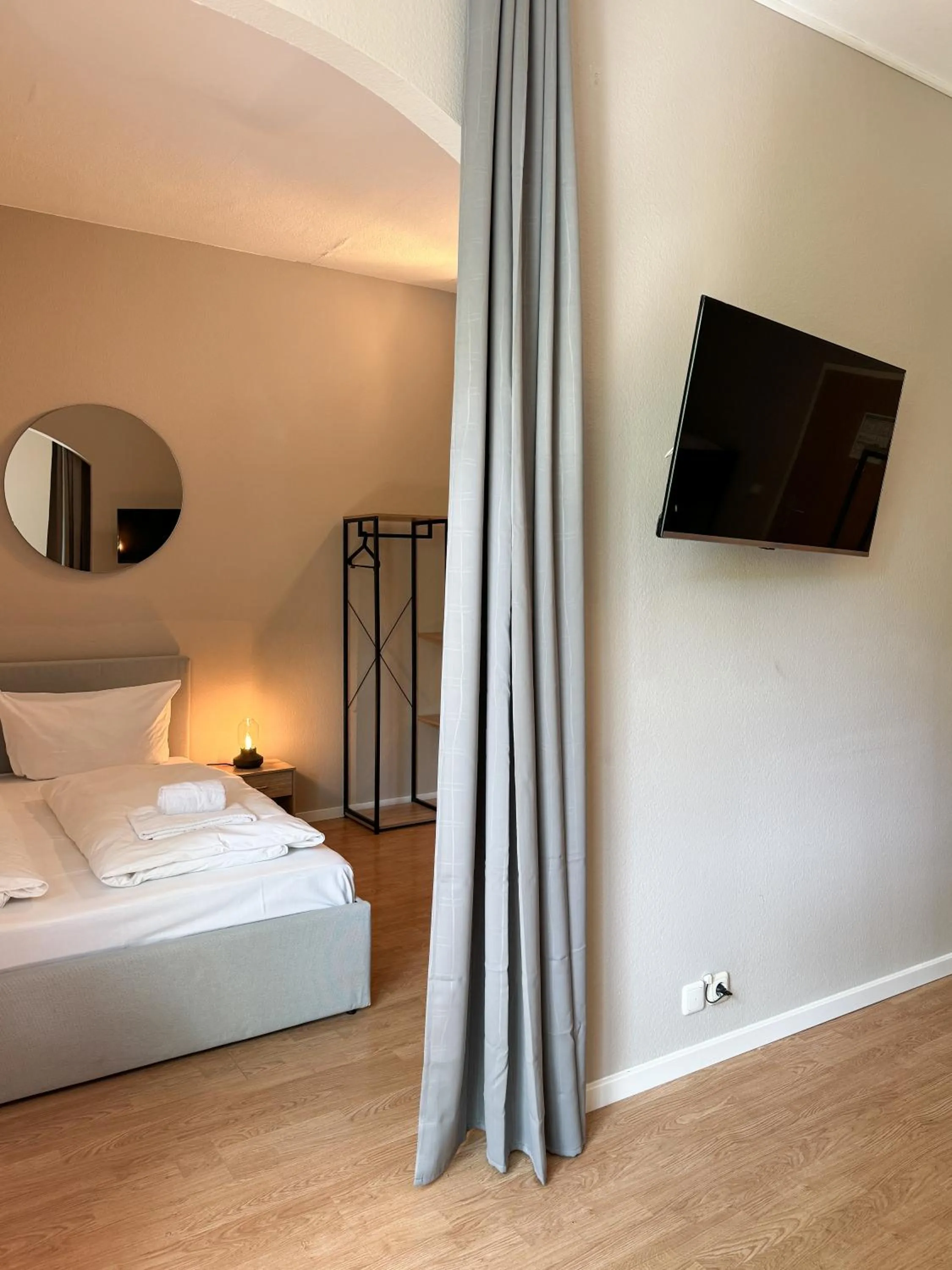 TV and multimedia, Bed in Hotel Sendlinger Tor