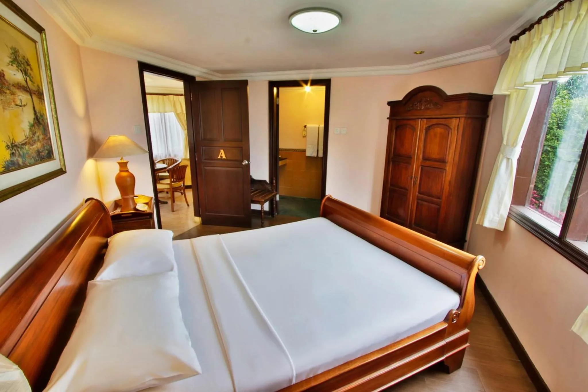 Bedroom, Bed in The Jayakarta Cisarua