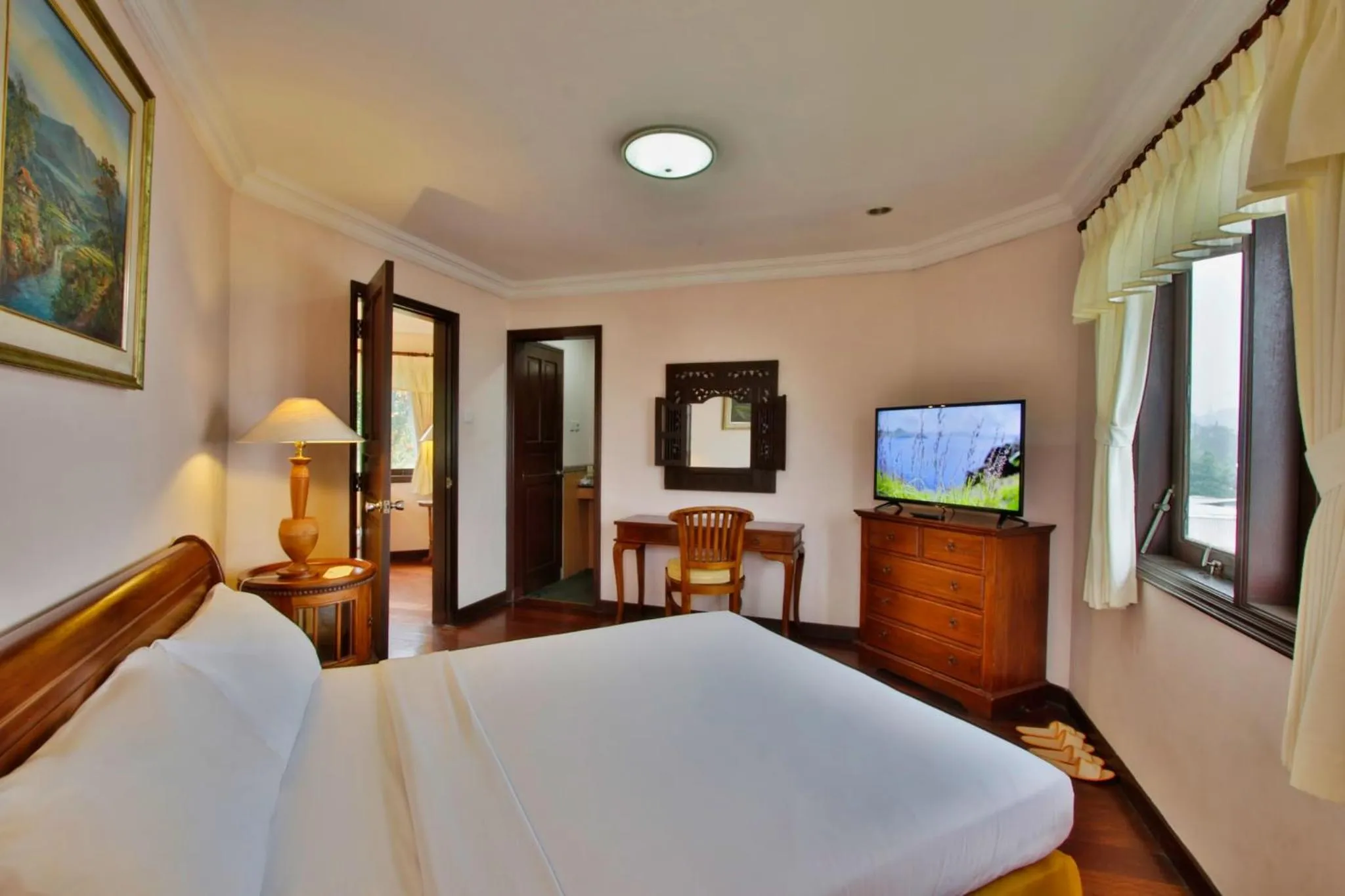 Bedroom, Bed in The Jayakarta Cisarua