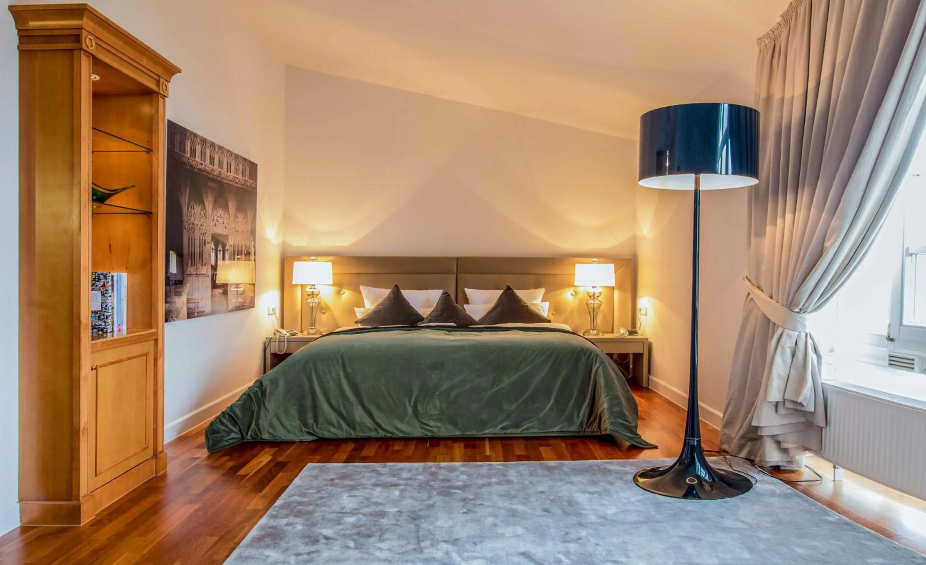 Bed in Romantik Hotel Kleber Post