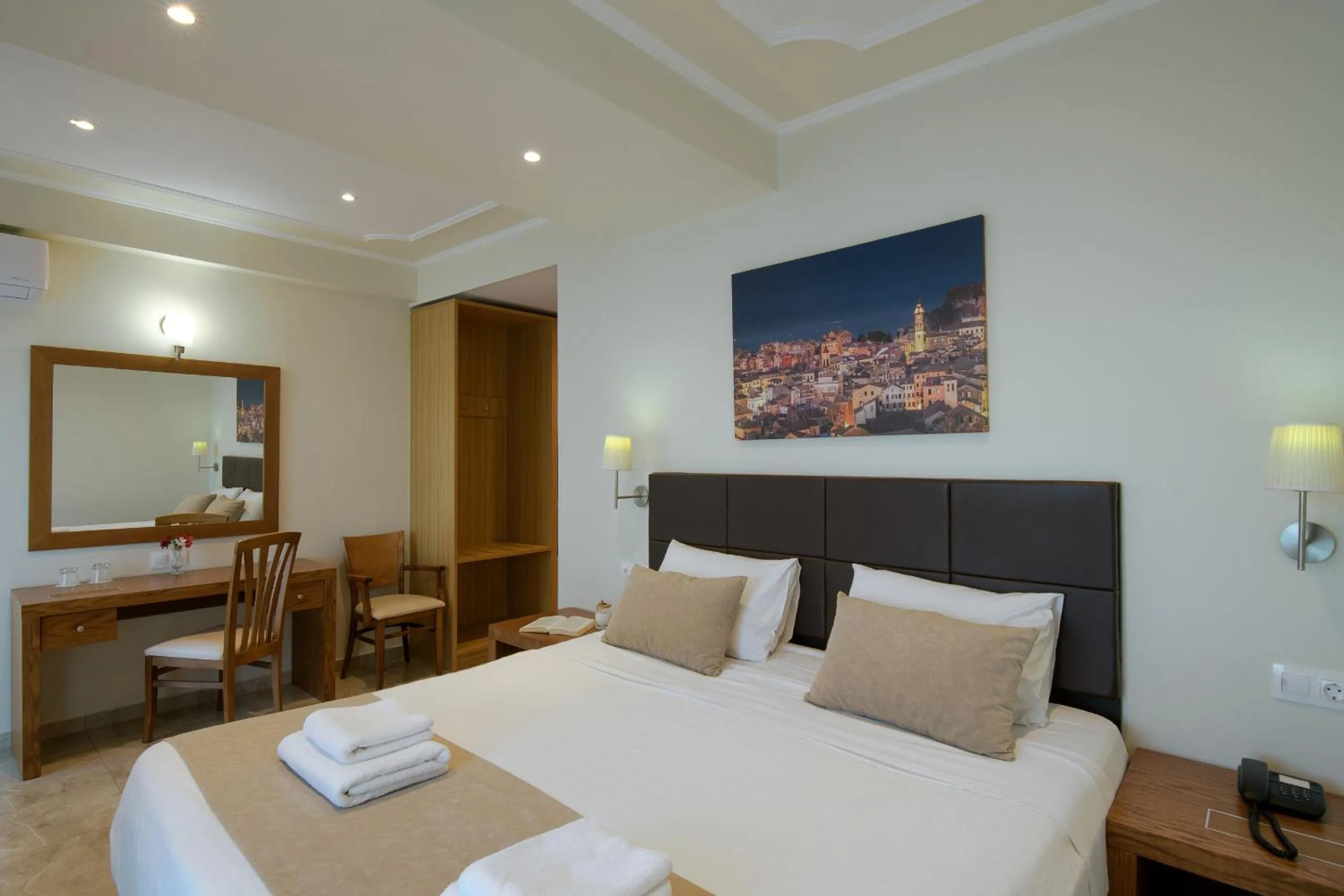 Bed in Hotel Kaiser Bridge