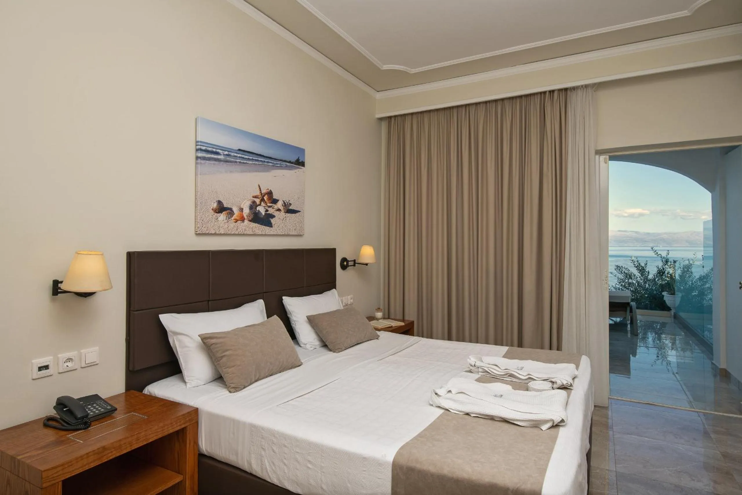 Bed in Hotel Kaiser Bridge