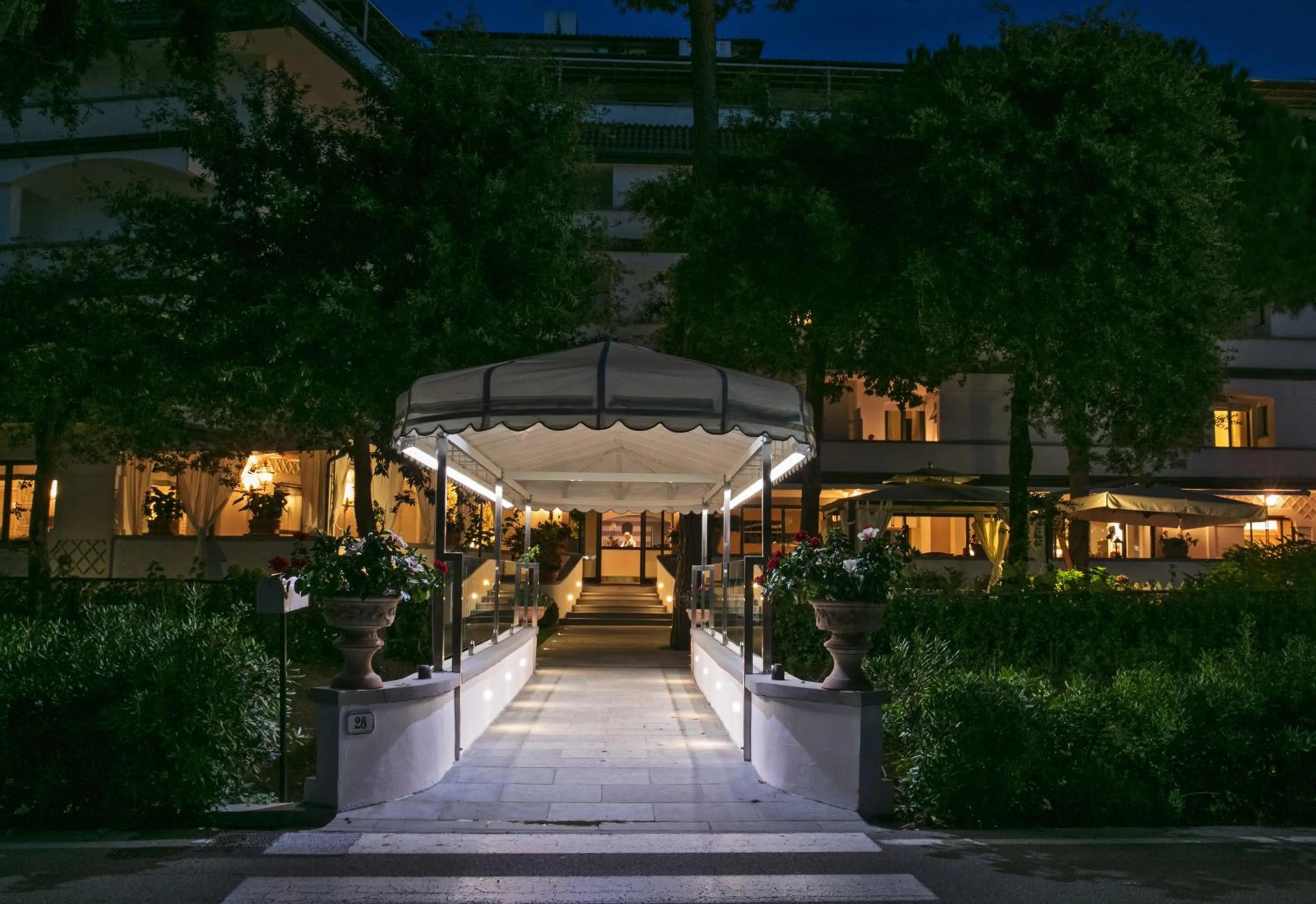 Facade/entrance in Hotel St.Mauritius
