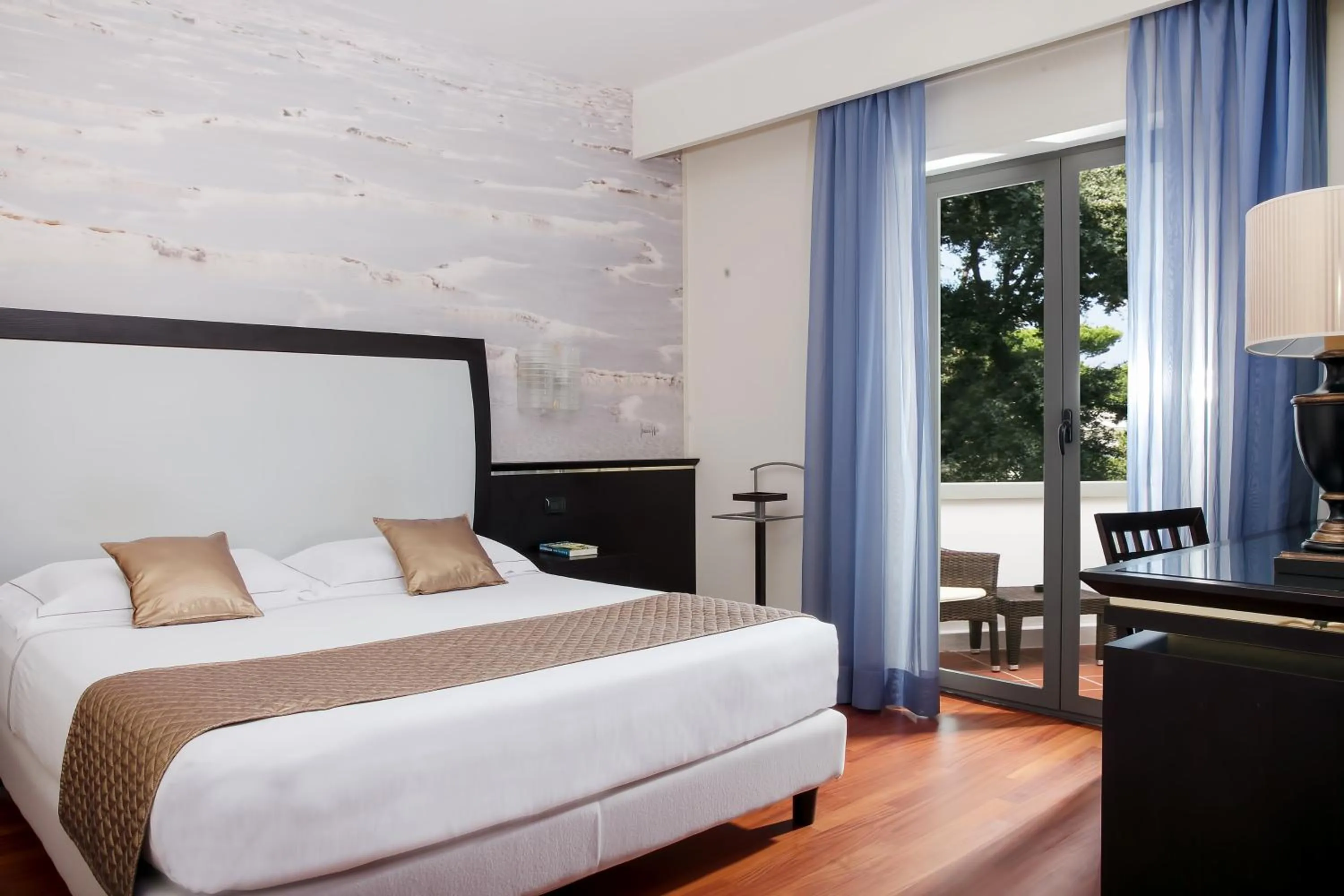 Photo of the whole room in Hotel St.Mauritius