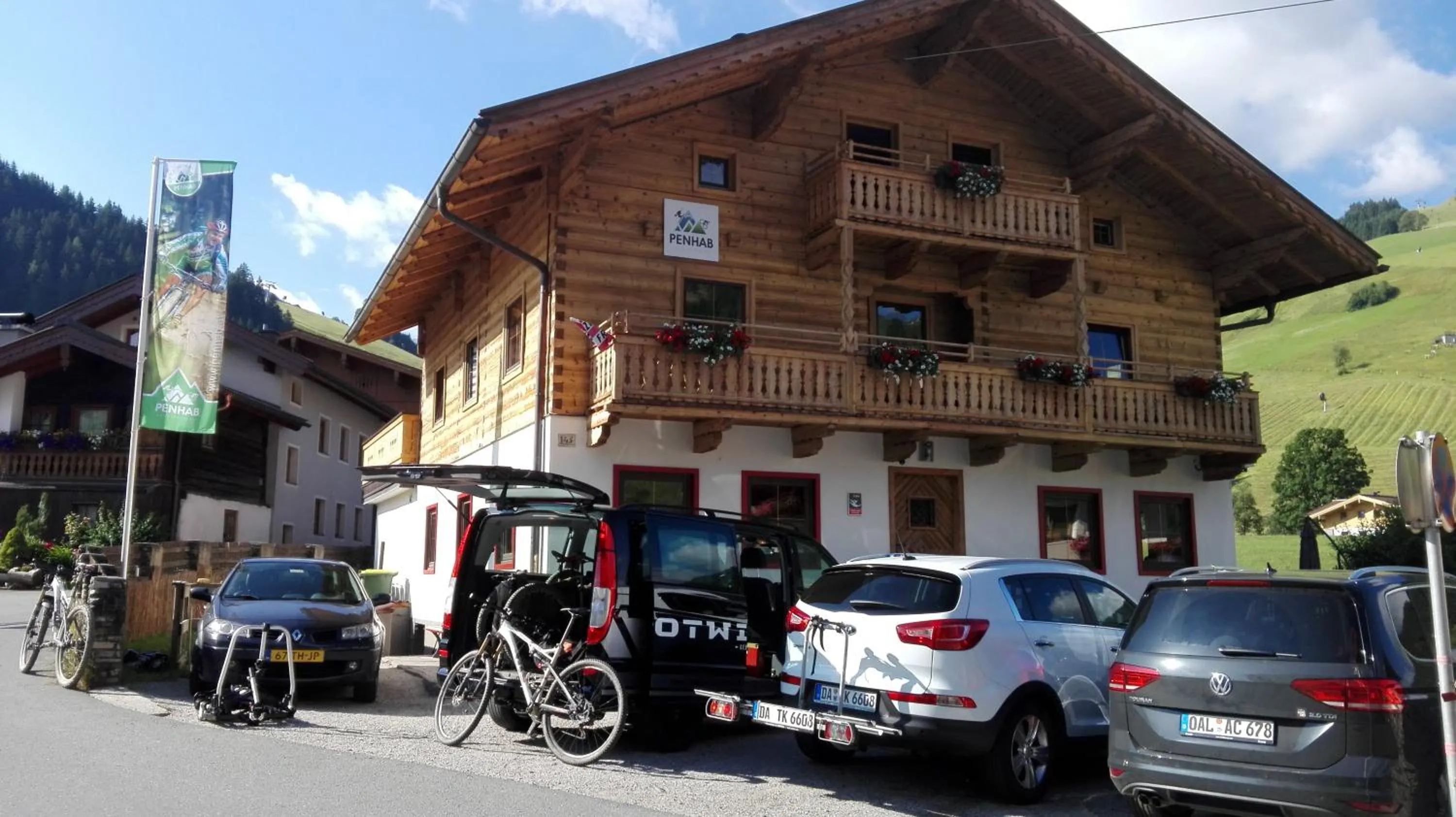 Facade/entrance in Sportpension Penhab