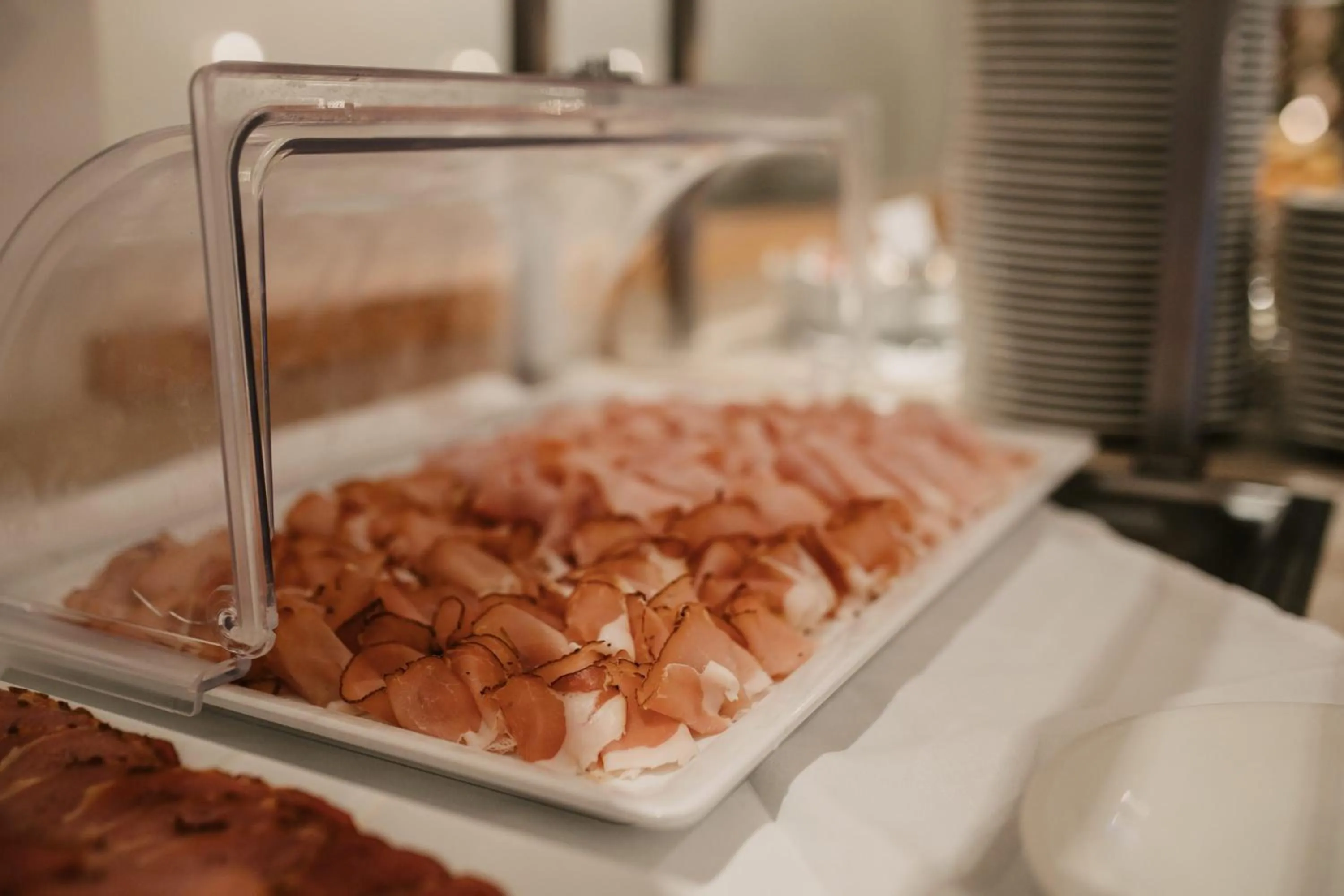 Breakfast in Hotel Neubergerhof