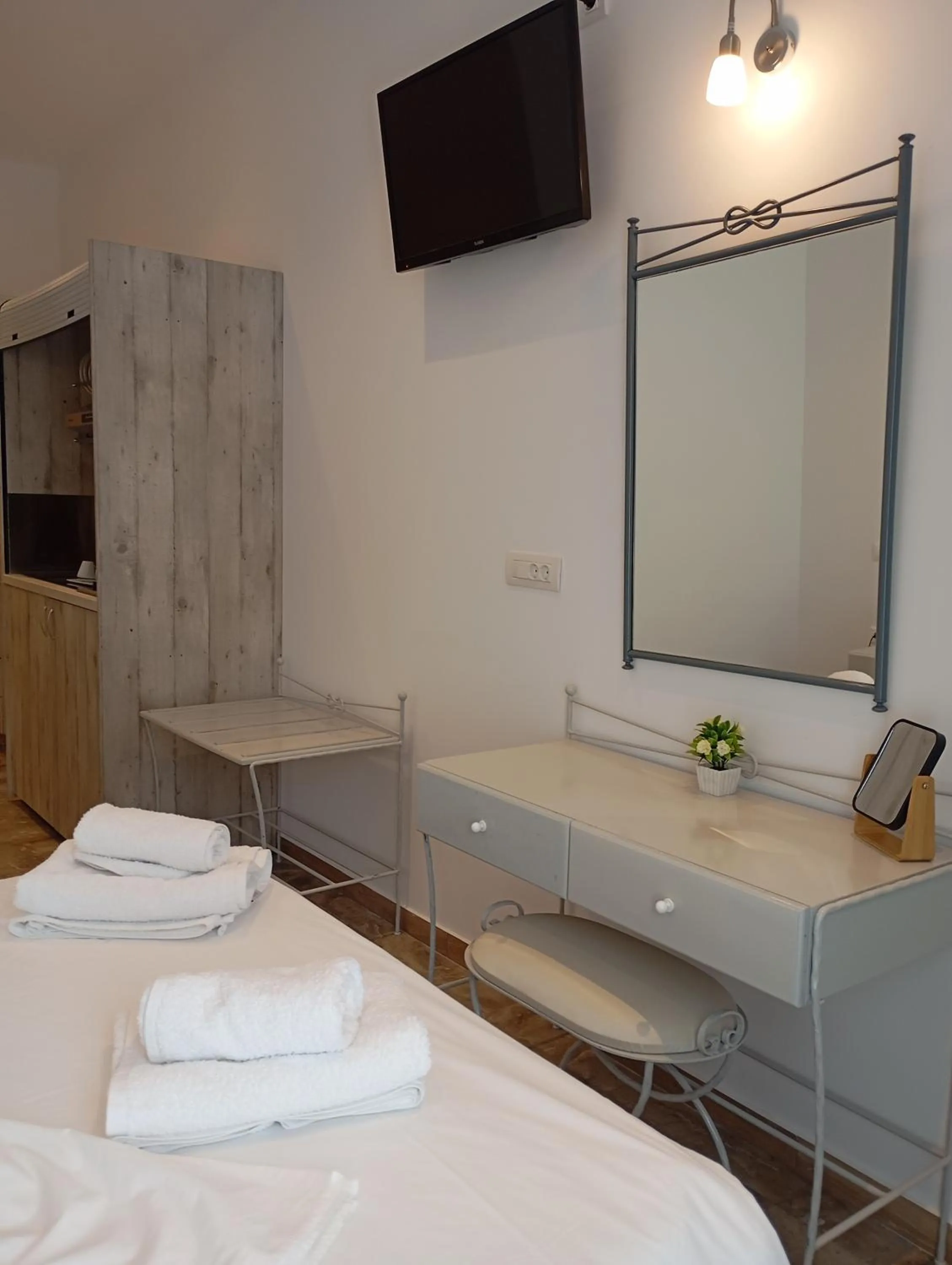 Bed in Ifestia Hotel