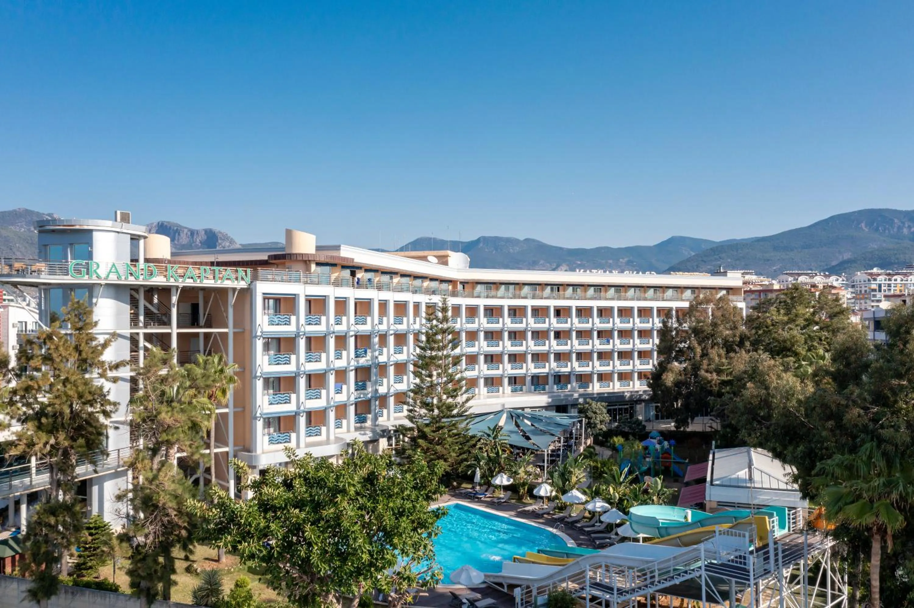 Property building in Hotel Grand Kaptan - Ultra All Inclusive