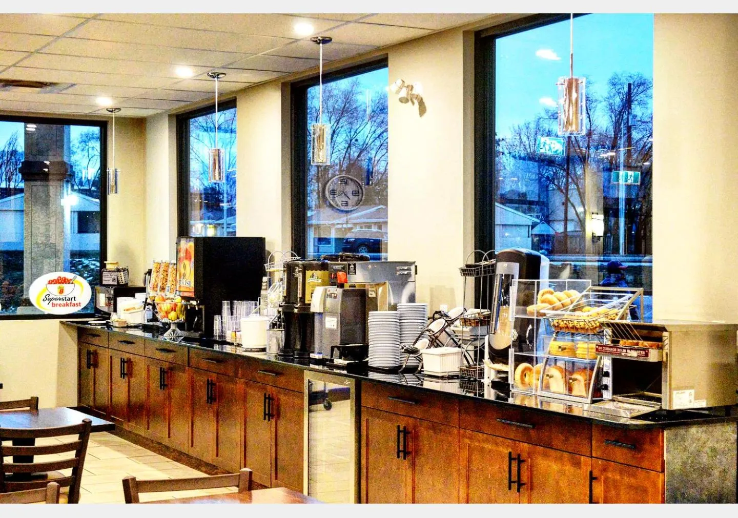 Breakfast in Super 8 by Wyndham Kelowna BC